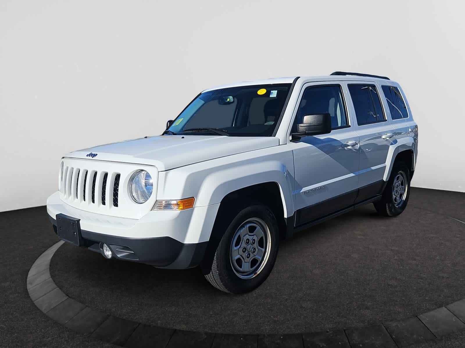 used 2016 Jeep Patriot car, priced at $9,998