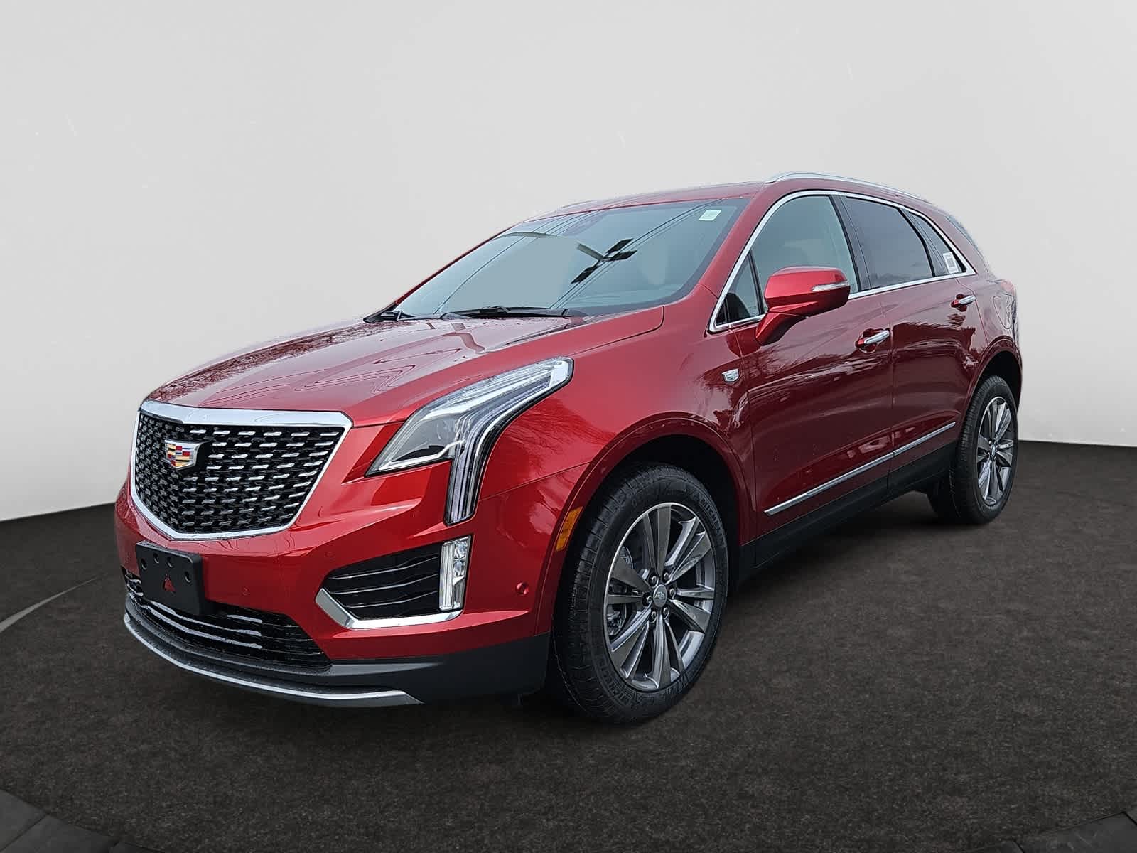new 2025 Cadillac XT5 car, priced at $59,935