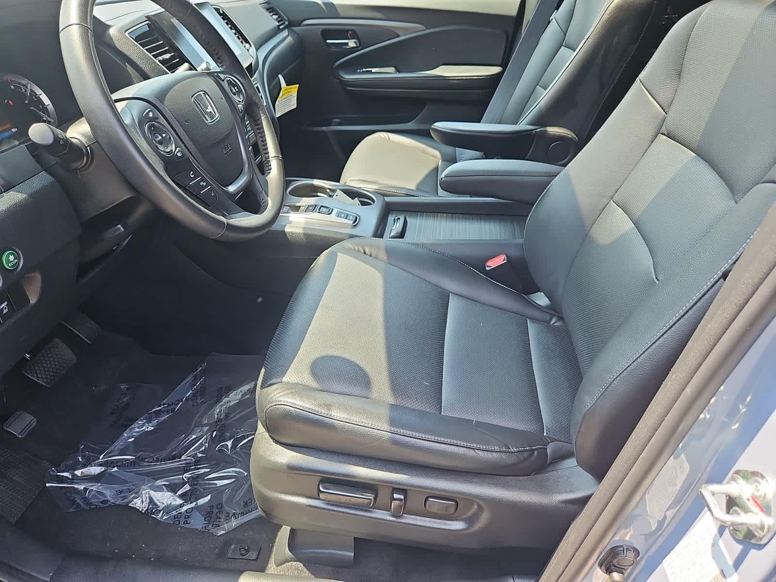 used 2023 Honda Ridgeline car, priced at $33,888