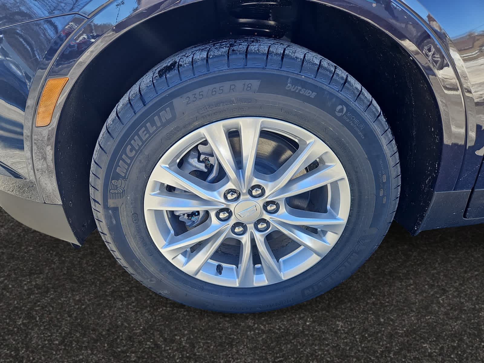 new 2025 Cadillac XT5 car, priced at $48,315