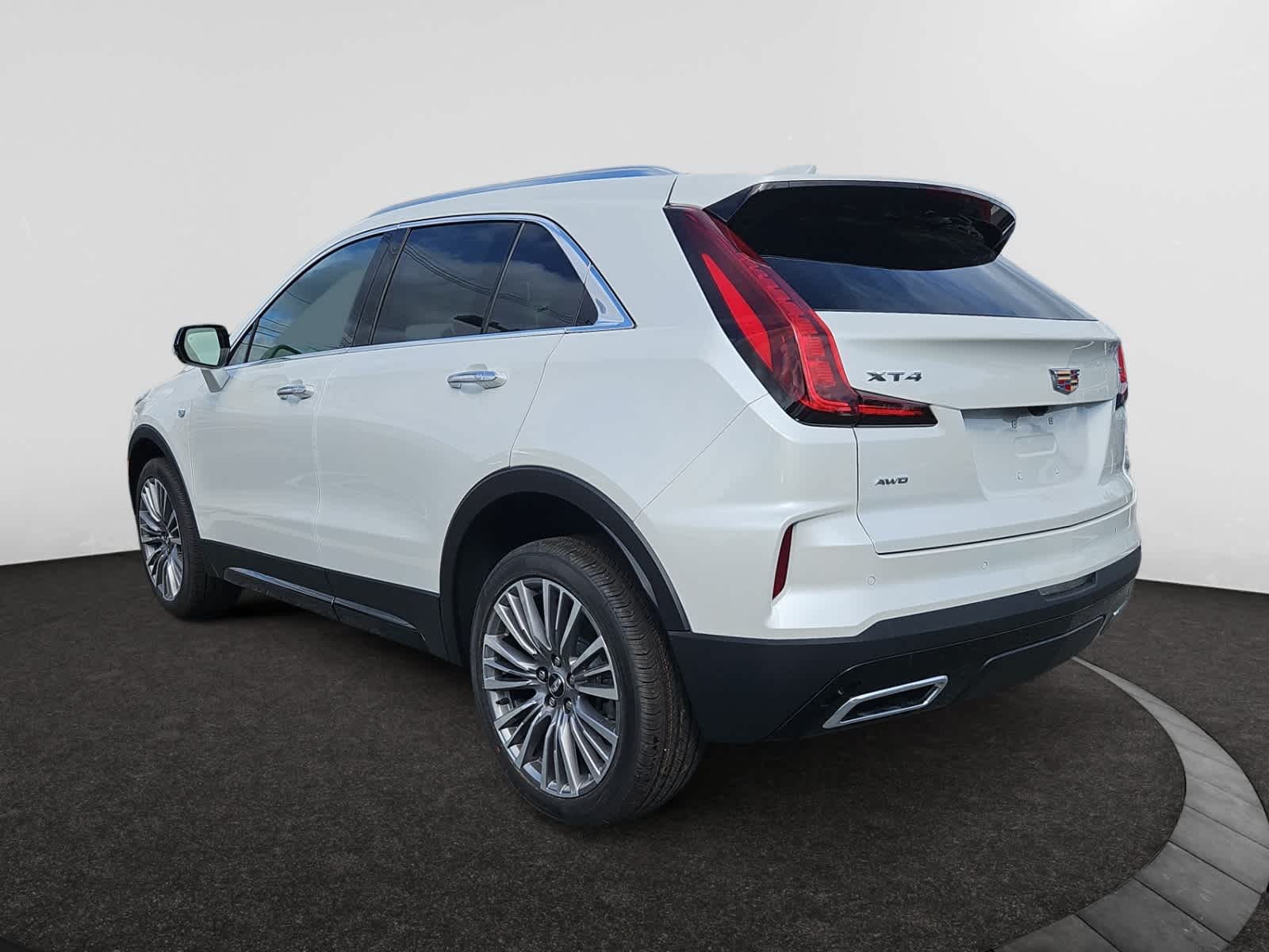 new 2025 Cadillac XT4 car, priced at $48,015