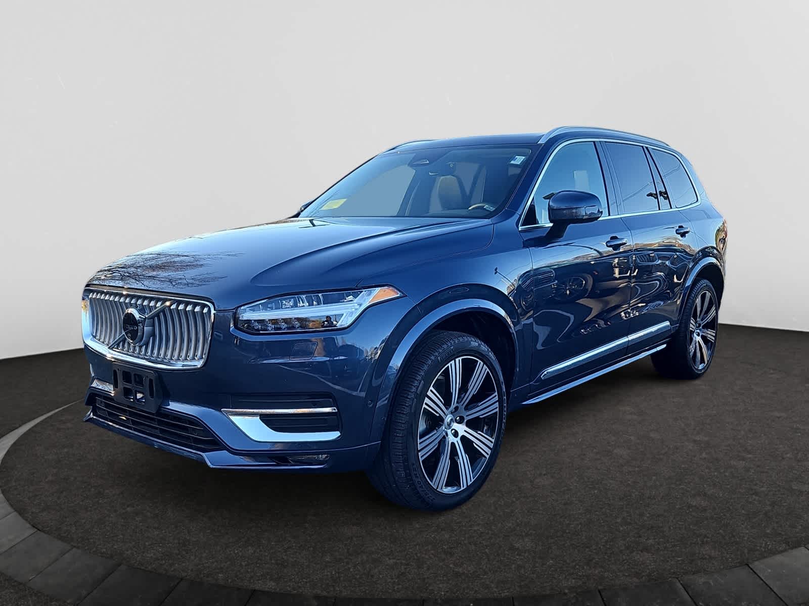 used 2024 Volvo XC90 car, priced at $45,998