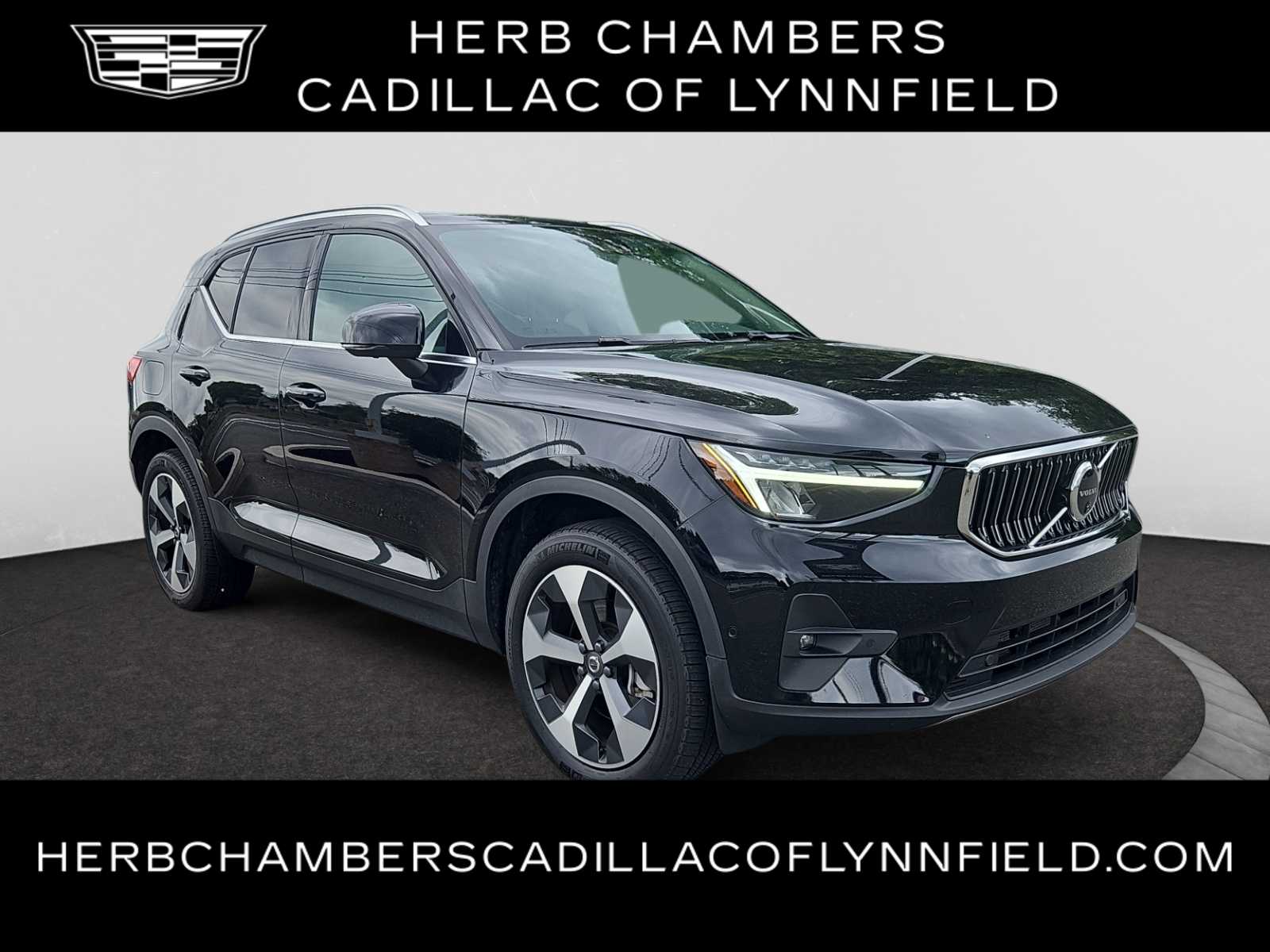 used 2025 Volvo XC40 car, priced at $36,898