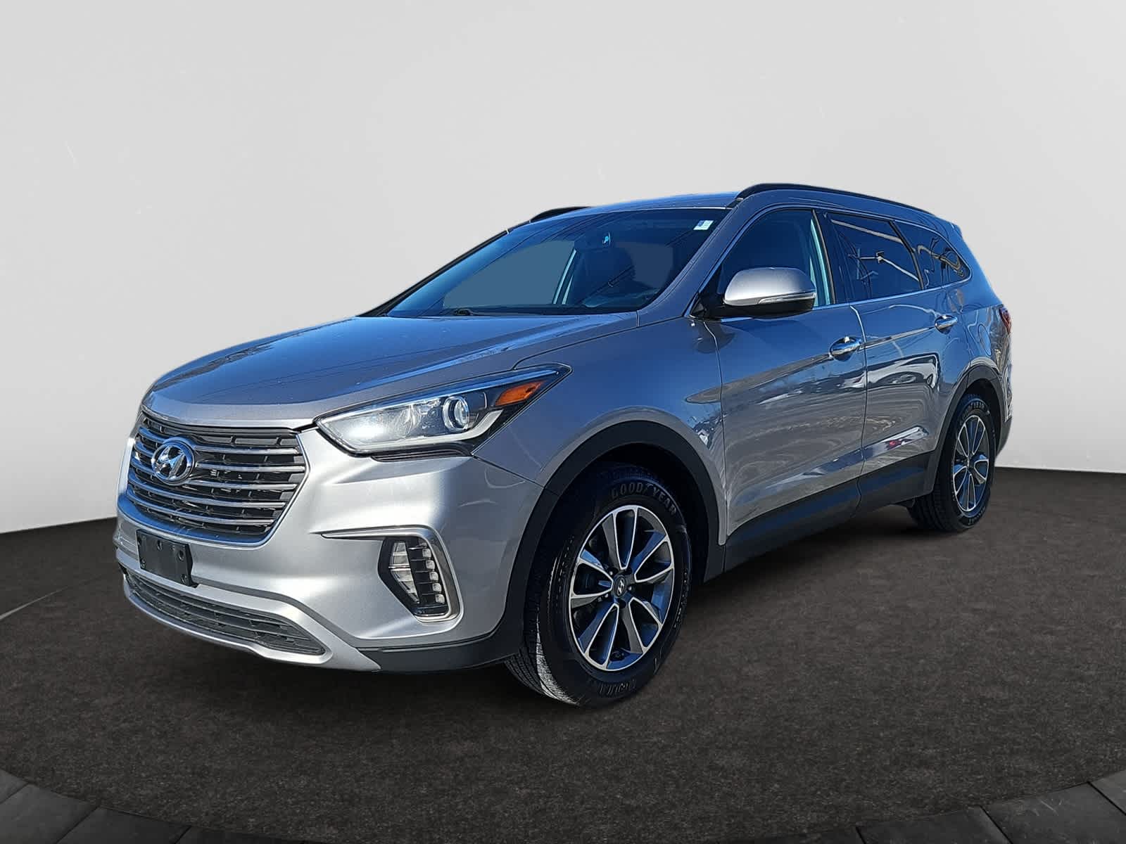 used 2017 Hyundai Santa Fe car, priced at $9,998