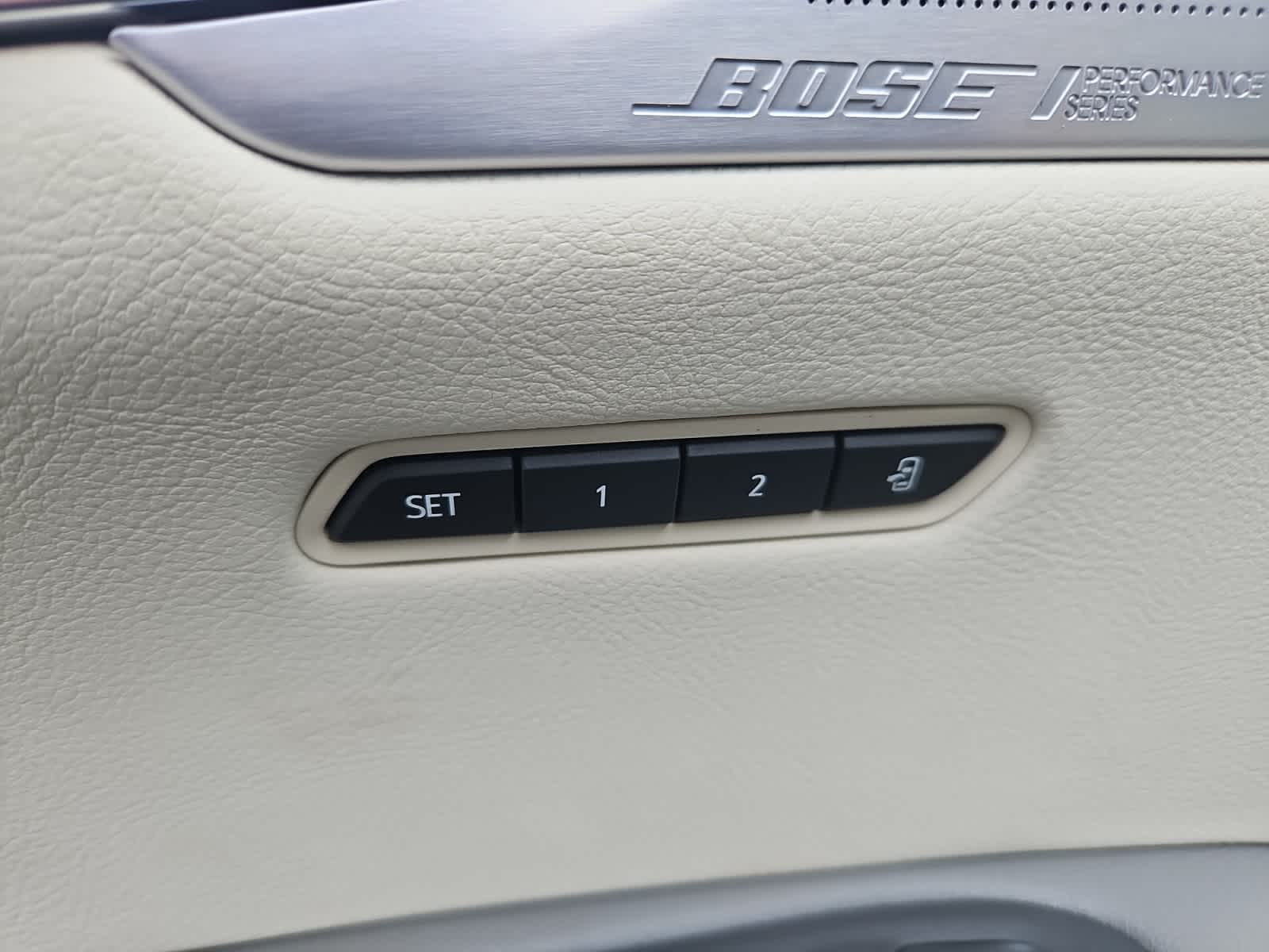 new 2025 Cadillac XT5 car, priced at $55,615