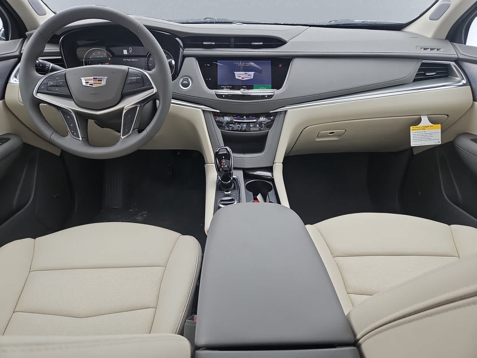 new 2025 Cadillac XT5 car, priced at $55,615