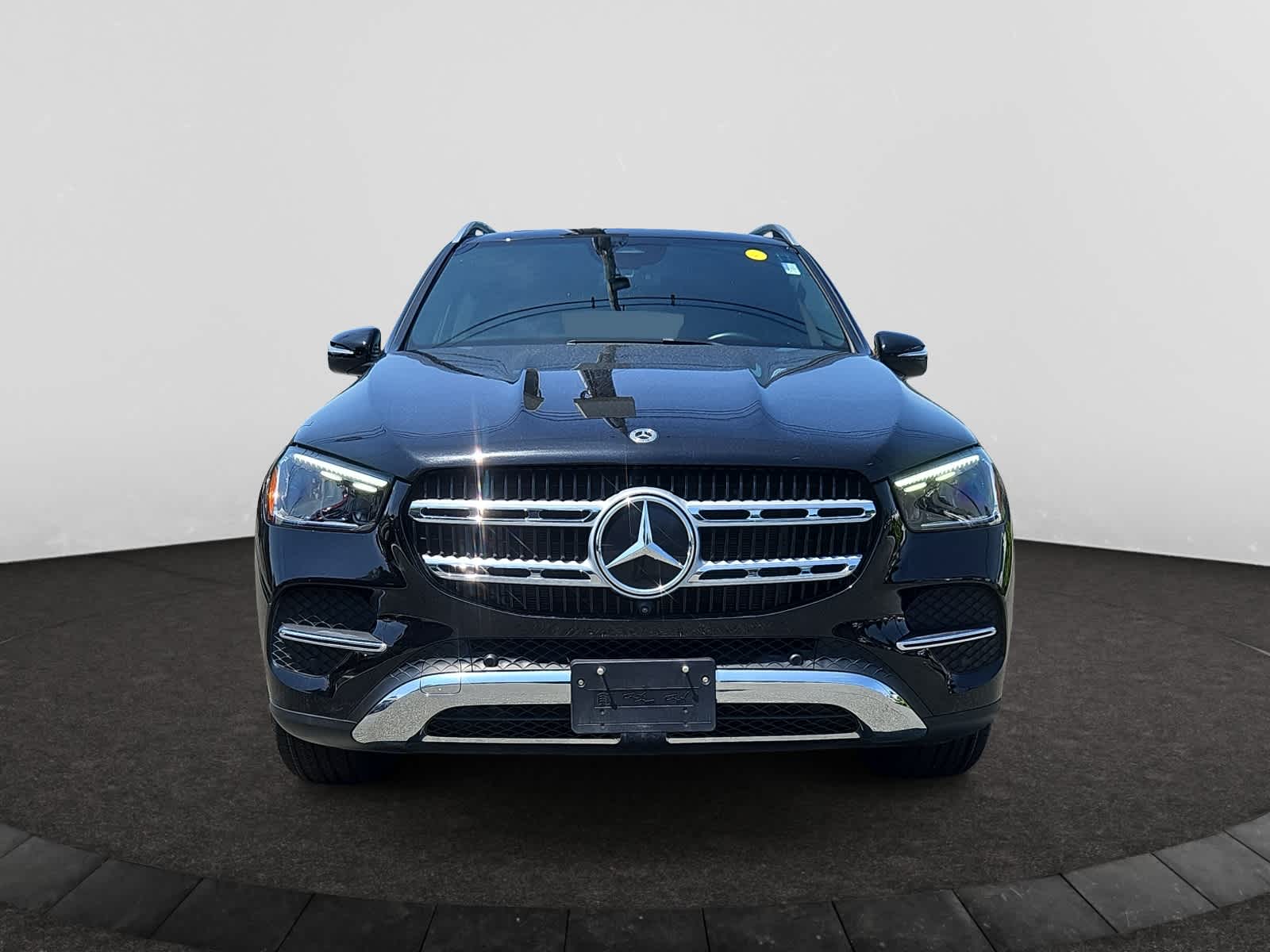 used 2024 Mercedes-Benz GLE car, priced at $52,888