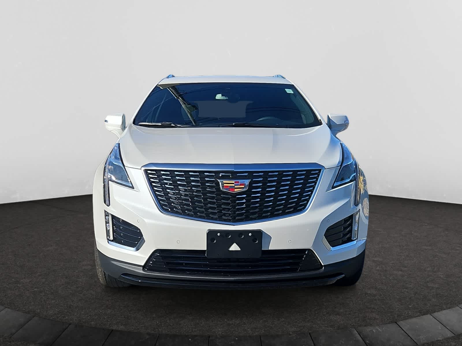 new 2025 Cadillac XT5 car, priced at $48,915