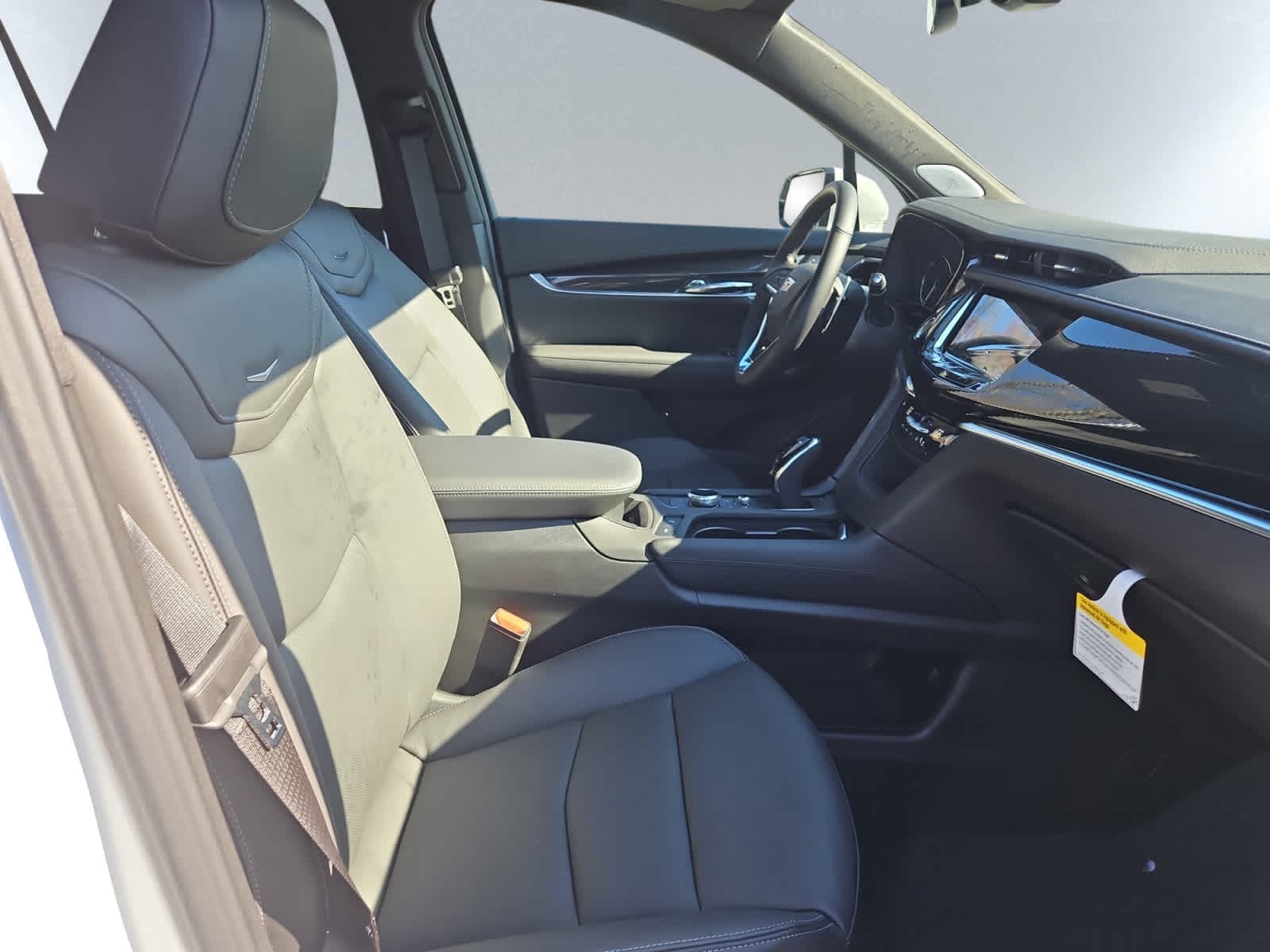 new 2025 Cadillac XT6 car, priced at $63,315
