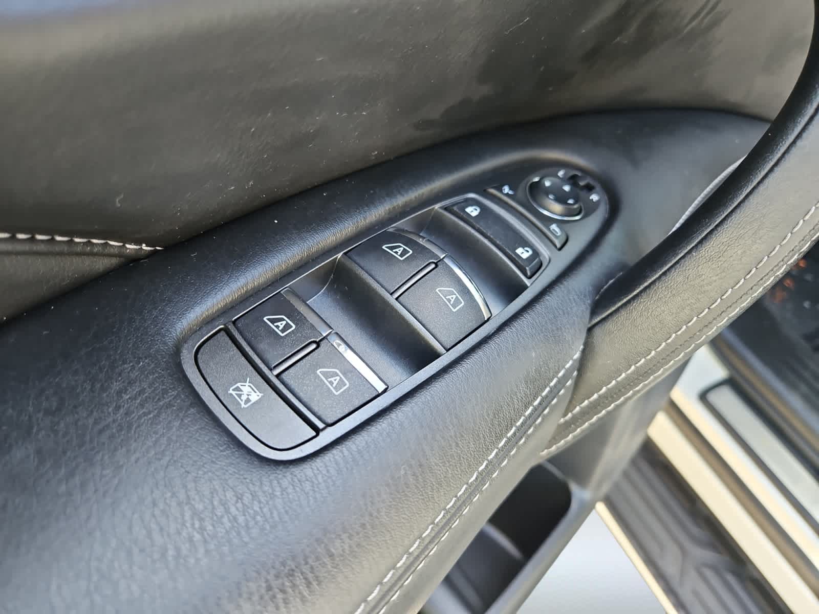 used 2024 INFINITI QX80 car