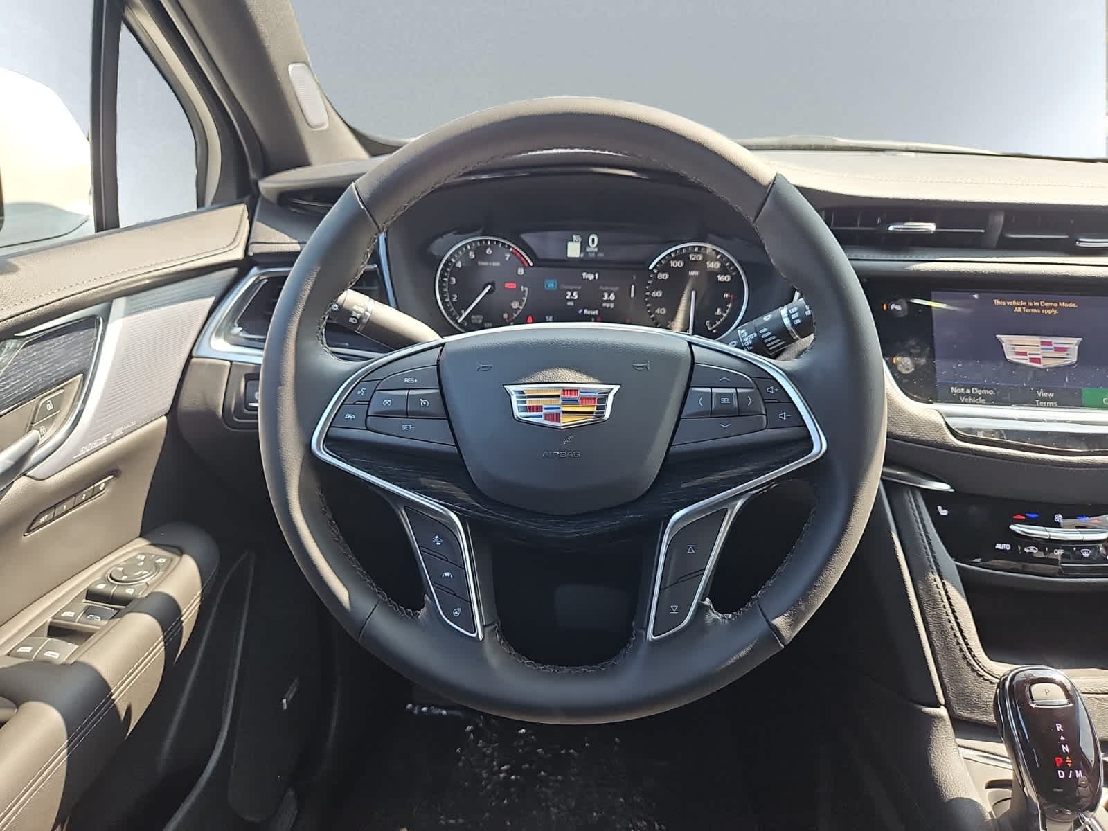 new 2025 Cadillac XT5 car, priced at $54,215