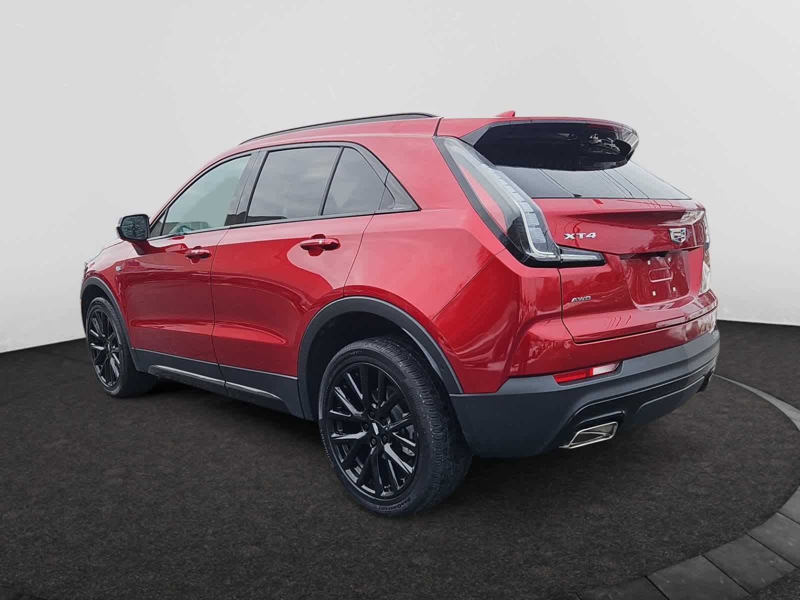 used 2022 Cadillac XT4 car, priced at $32,988