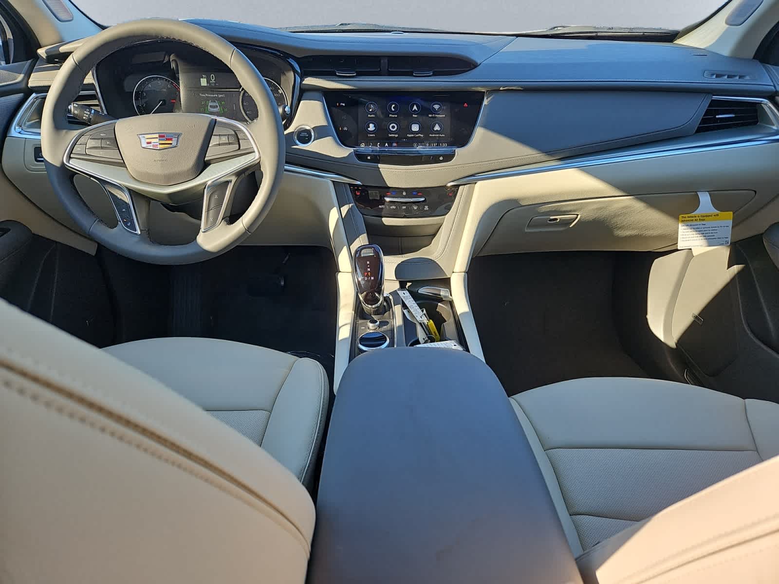 new 2025 Cadillac XT5 car, priced at $53,990