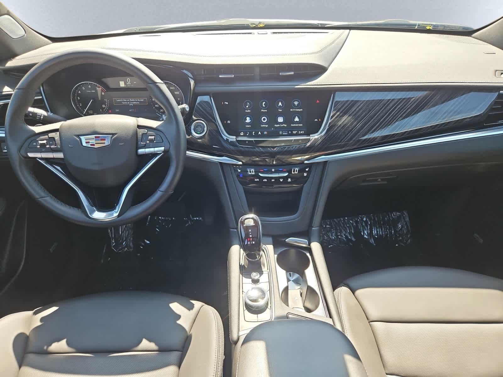 used 2025 Cadillac XT6 car, priced at $51,138