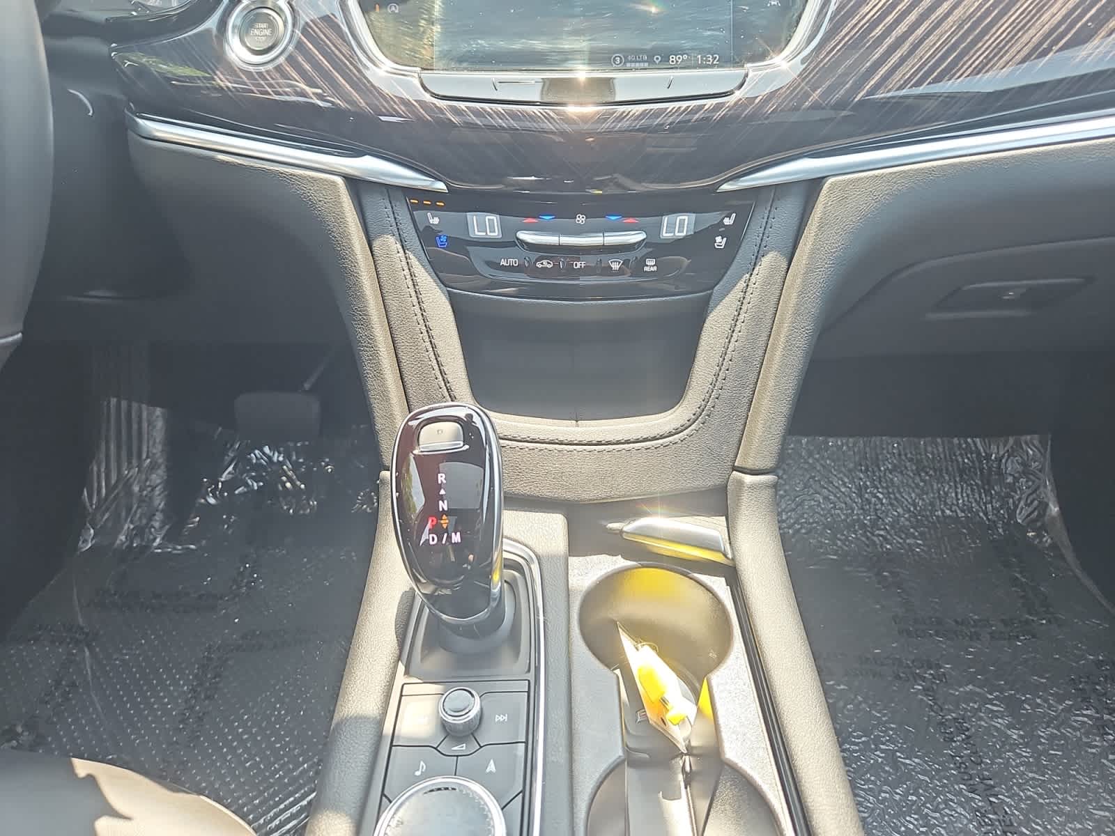 used 2025 Cadillac XT6 car, priced at $50,998