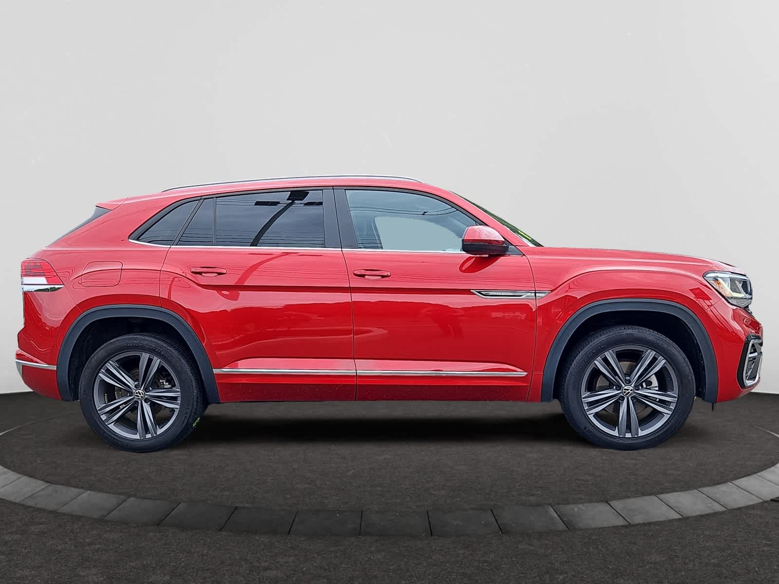 used 2021 Volkswagen Atlas Cross Sport car, priced at $27,798