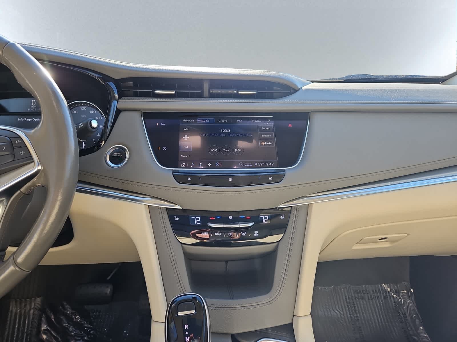 used 2020 Cadillac XT5 car, priced at $29,988