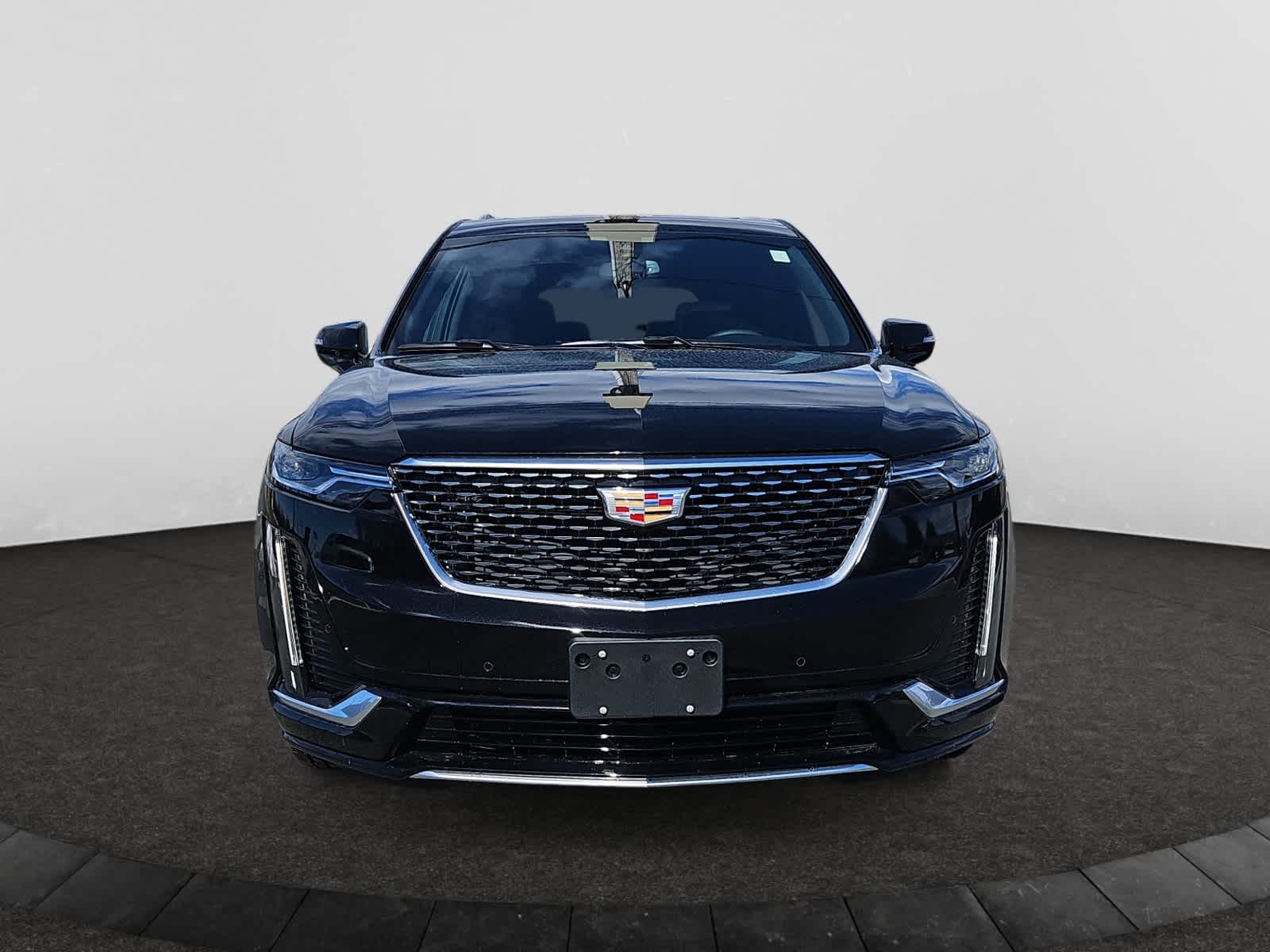 new 2025 Cadillac XT6 car, priced at $53,215