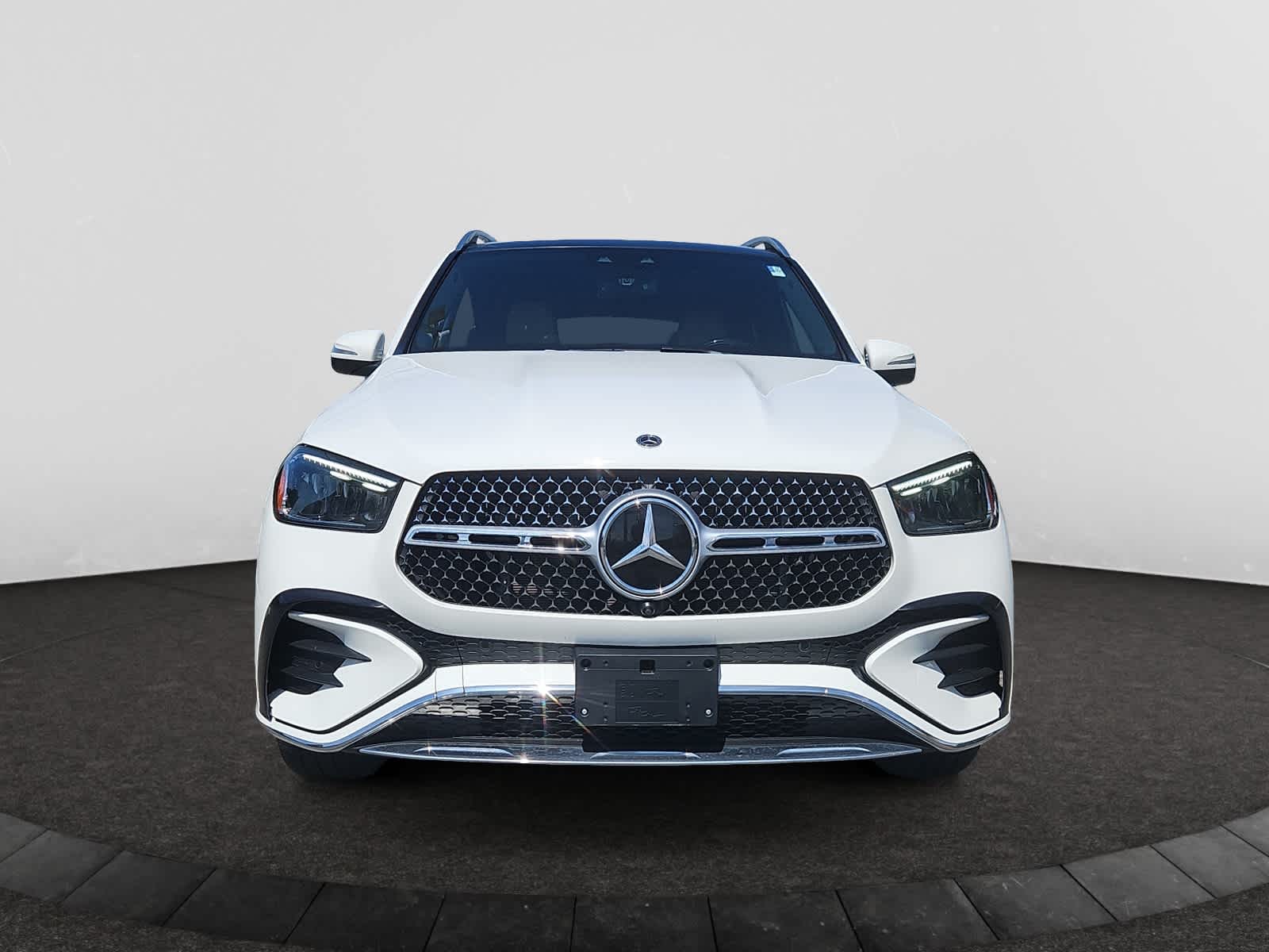 used 2024 Mercedes-Benz GLE car, priced at $59,888