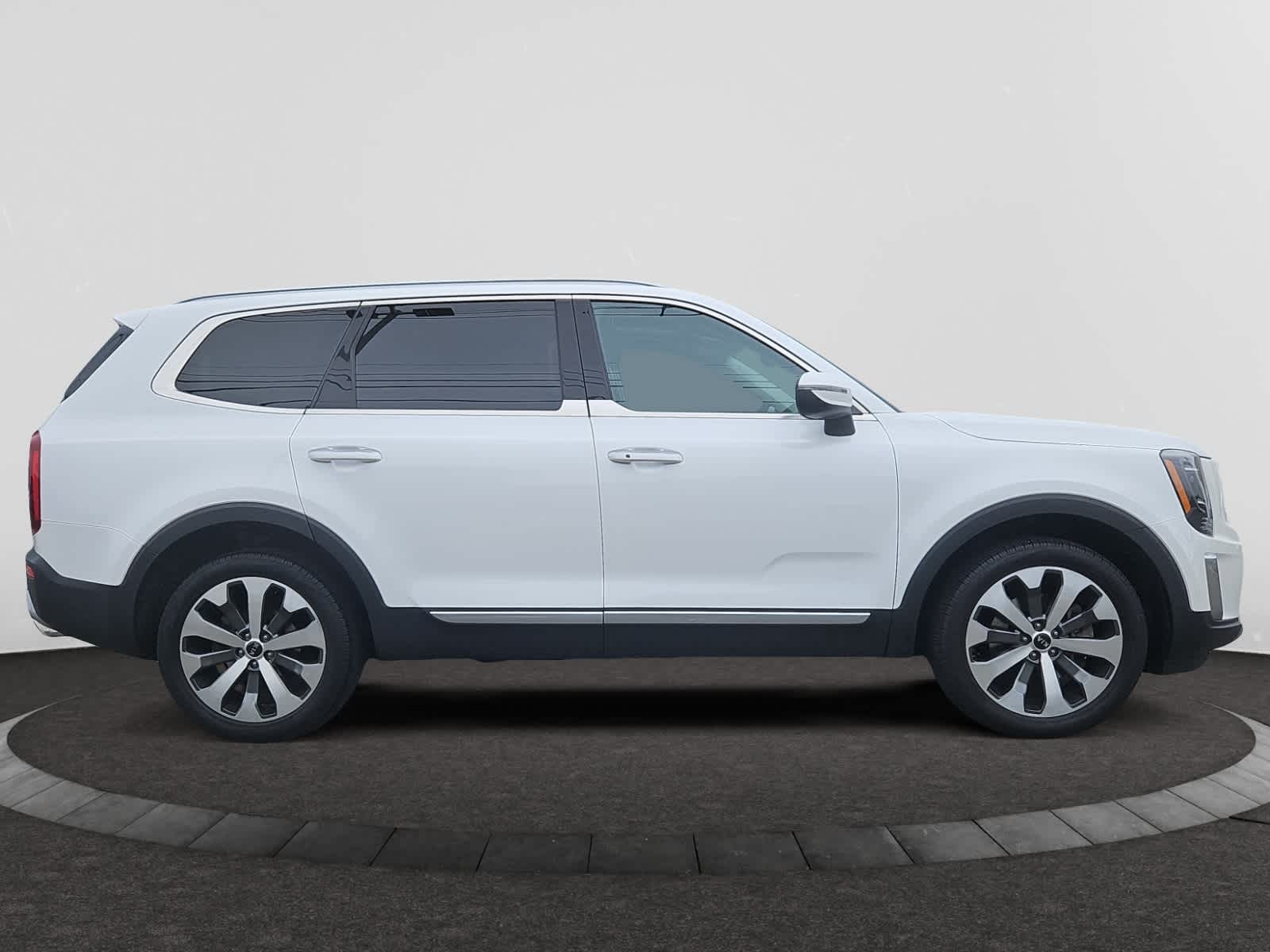 used 2021 Kia Telluride car, priced at $28,998