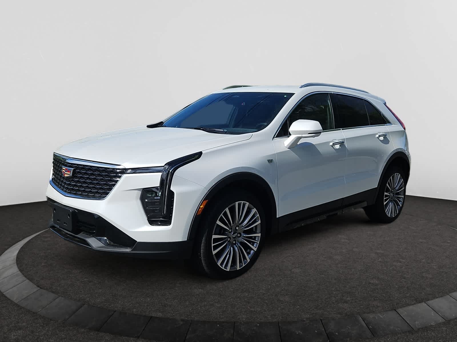 used 2025 Cadillac XT4 car, priced at $45,888