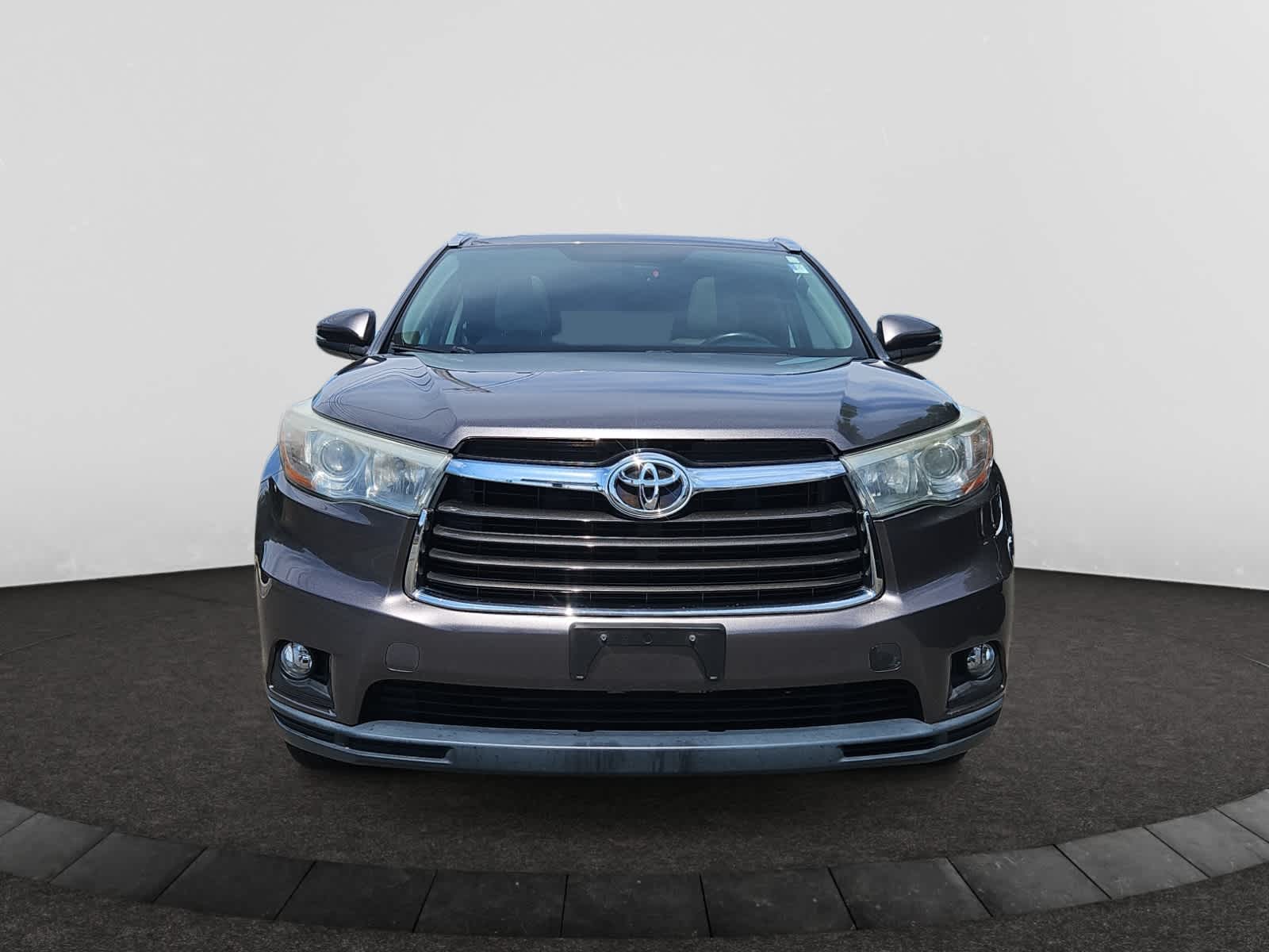 used 2015 Toyota Highlander car, priced at $18,488
