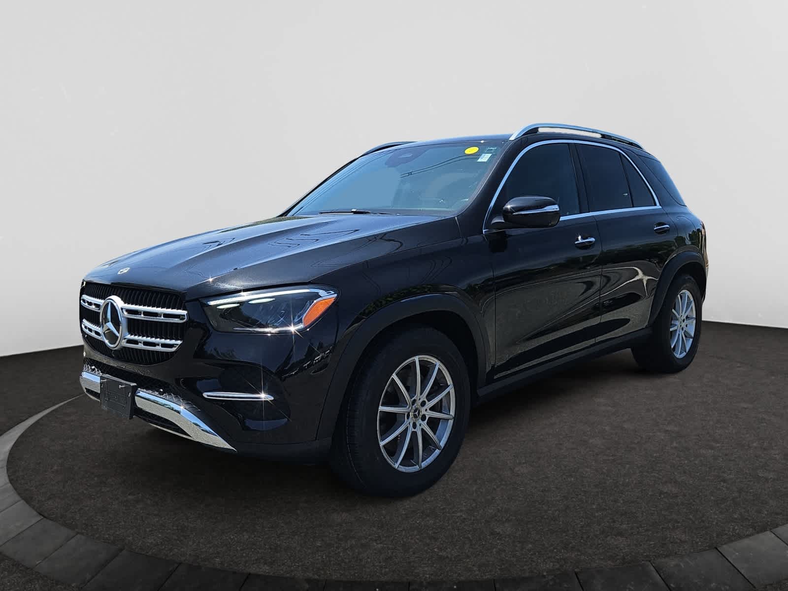 used 2024 Mercedes-Benz GLE car, priced at $52,888