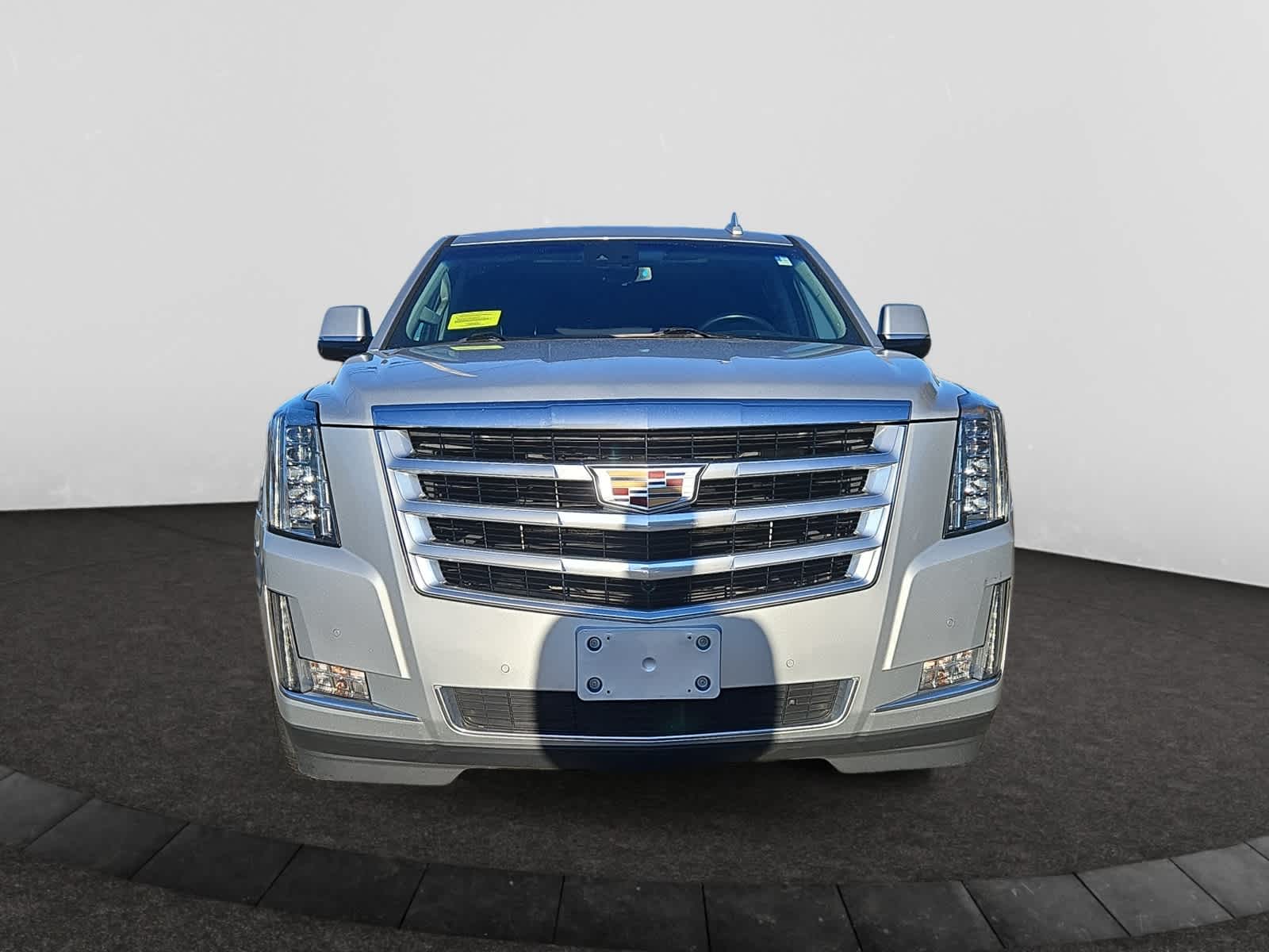 used 2020 Cadillac Escalade ESV car, priced at $34,998