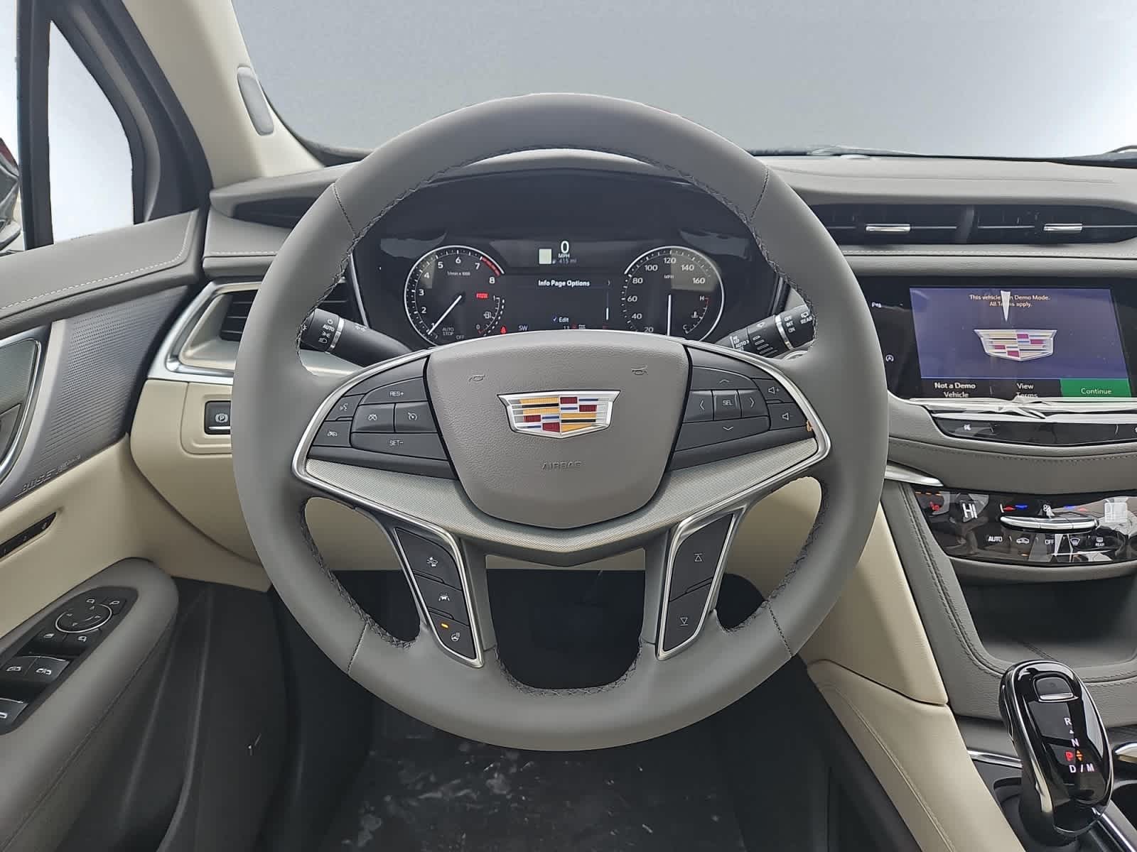 new 2025 Cadillac XT5 car, priced at $55,615
