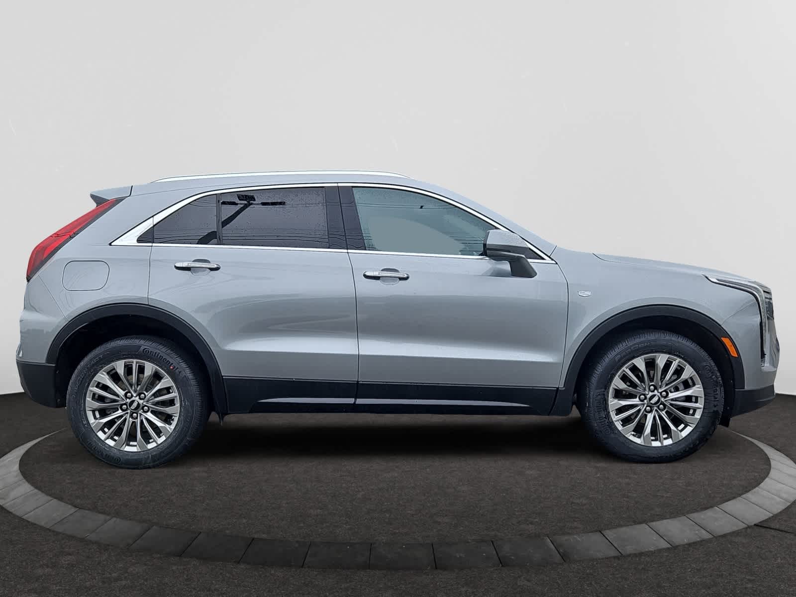used 2024 Cadillac XT4 car, priced at $35,998