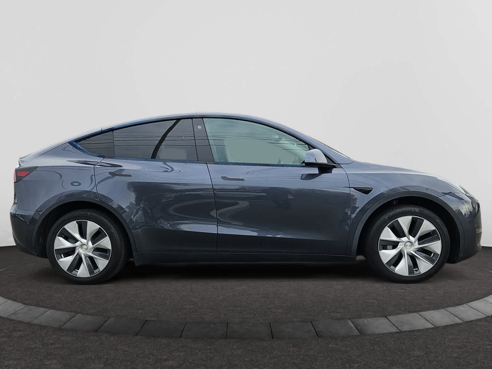 used 2021 Tesla Model Y car, priced at $28,998