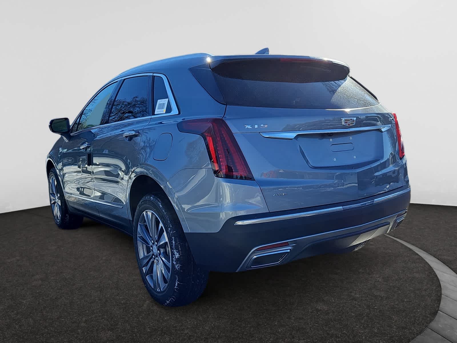 new 2025 Cadillac XT5 car, priced at $53,990