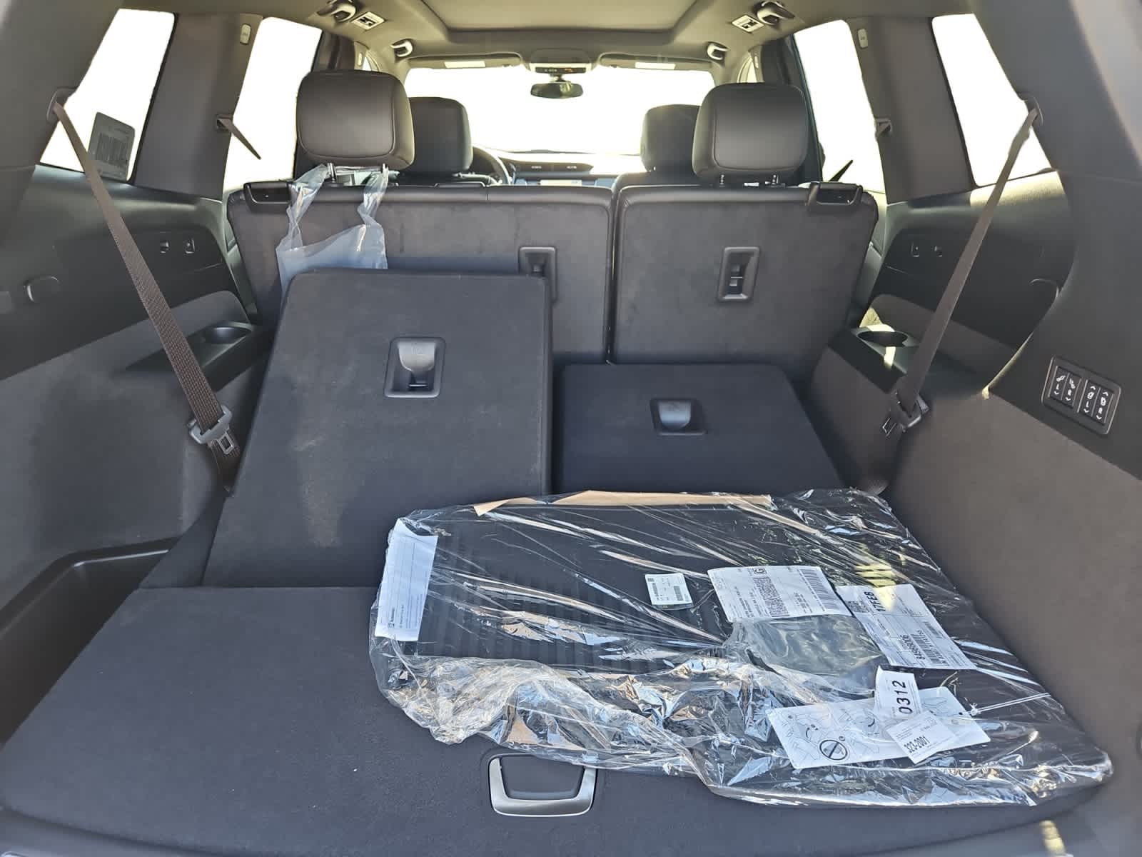 new 2025 Cadillac XT6 car, priced at $63,315