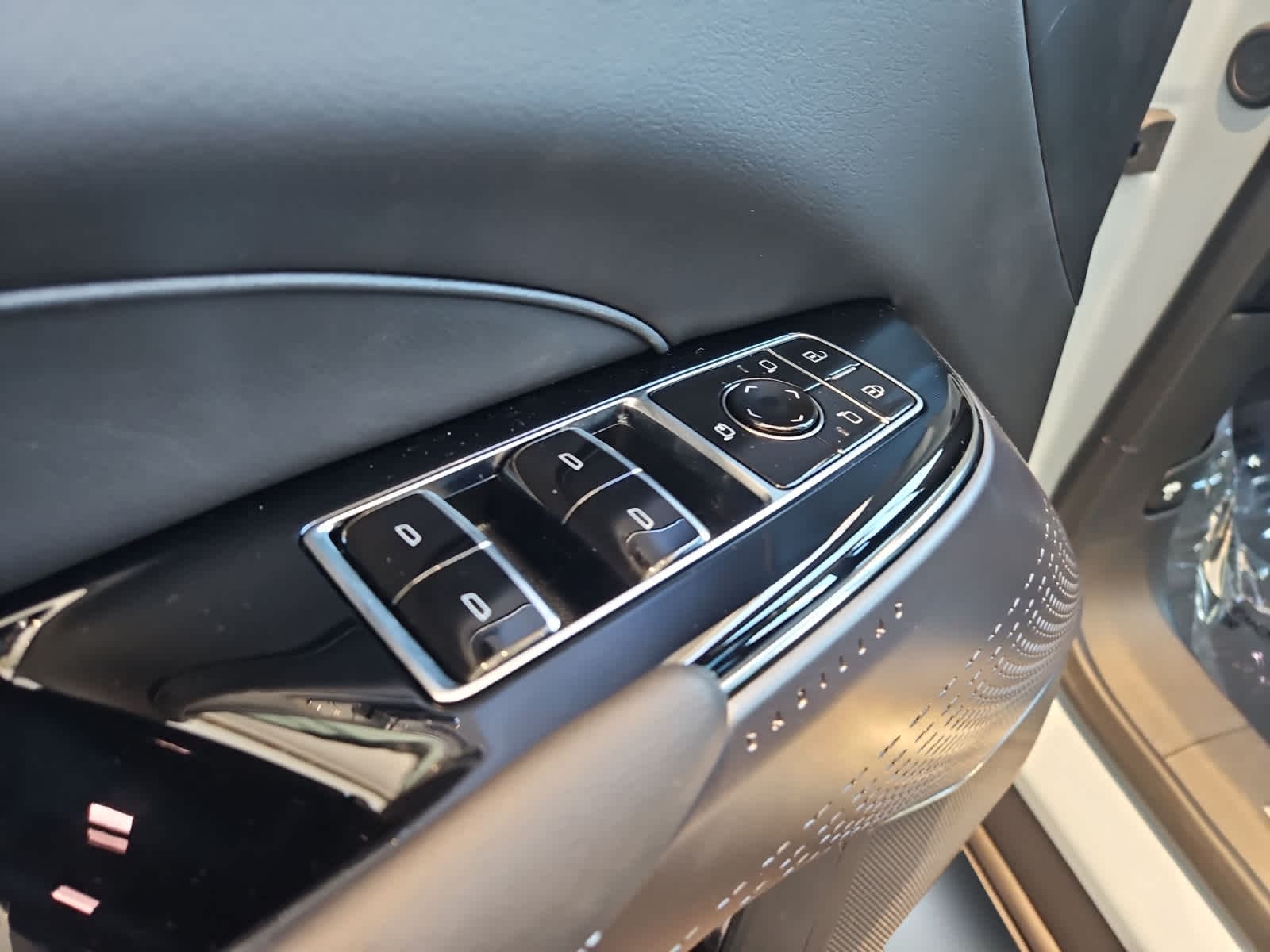 new 2025 Cadillac LYRIQ car, priced at $64,615