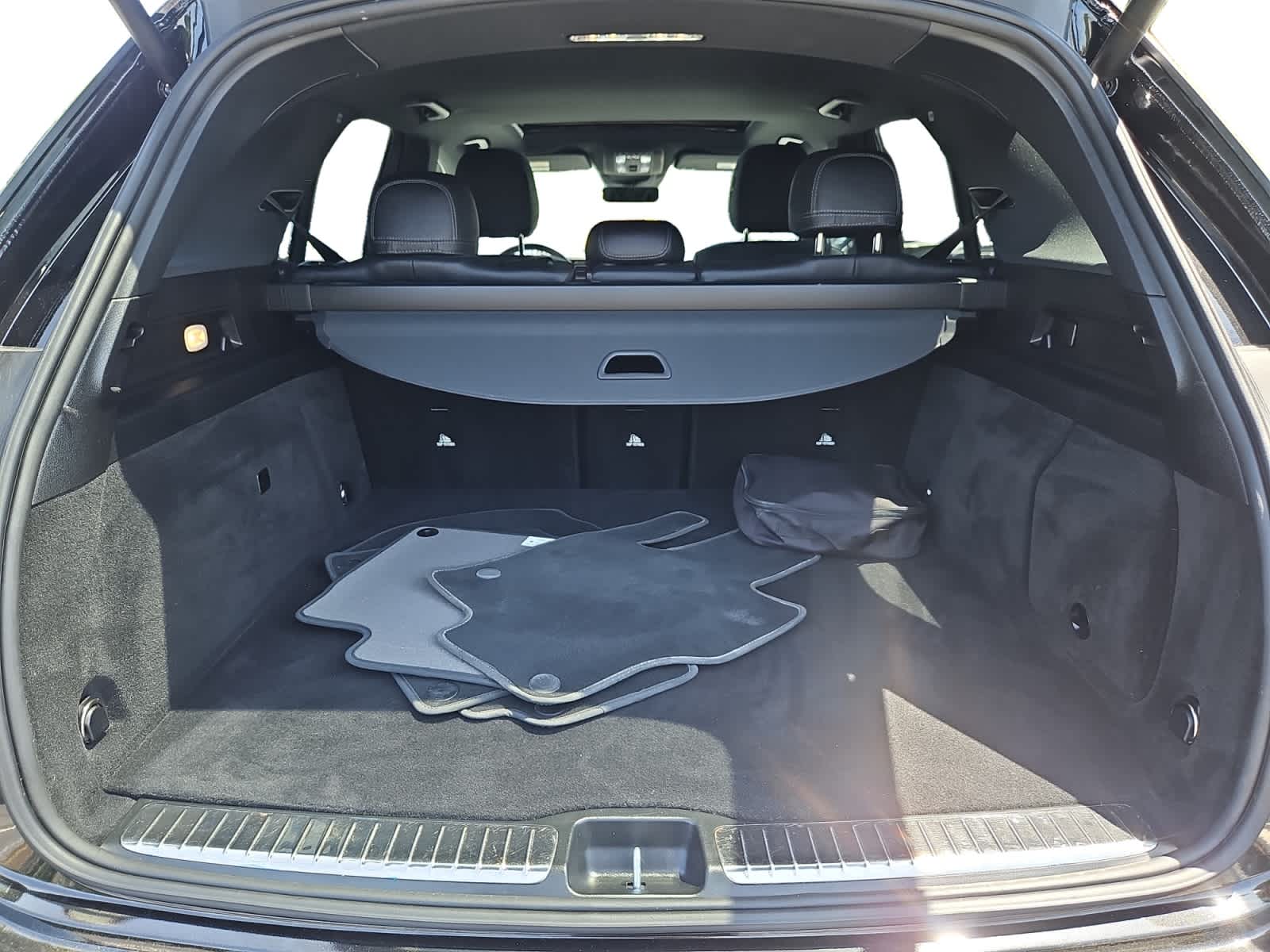 used 2024 Mercedes-Benz GLE car, priced at $52,888