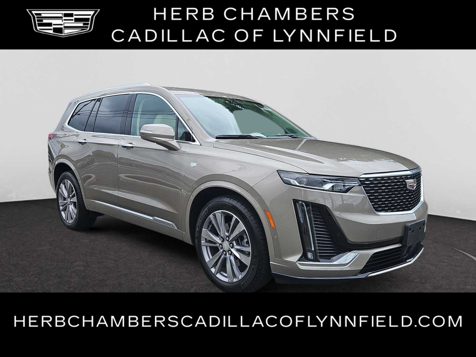 used 2023 Cadillac XT6 car, priced at $44,888