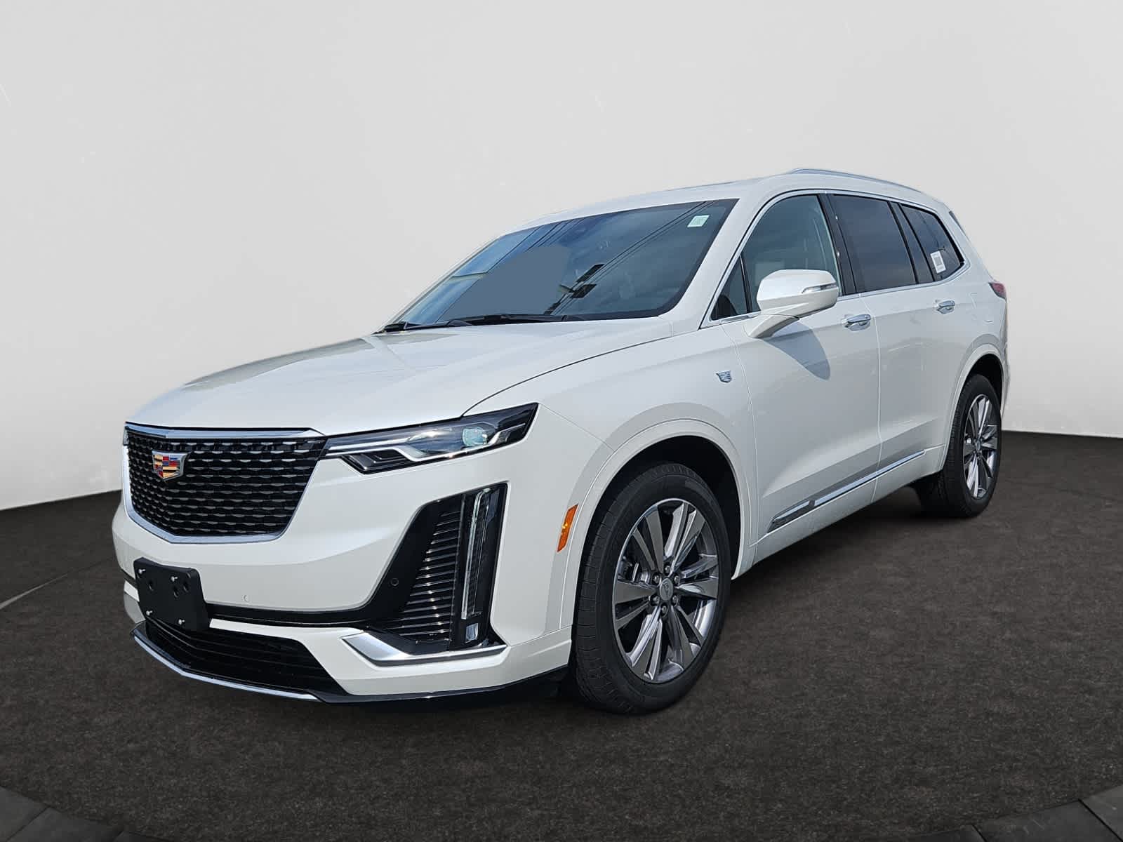 new 2025 Cadillac XT6 car, priced at $58,815