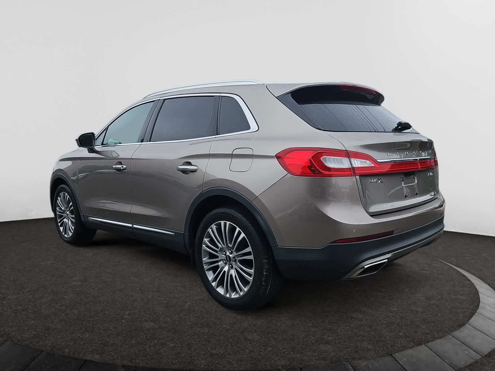 used 2018 Lincoln MKX car, priced at $22,488