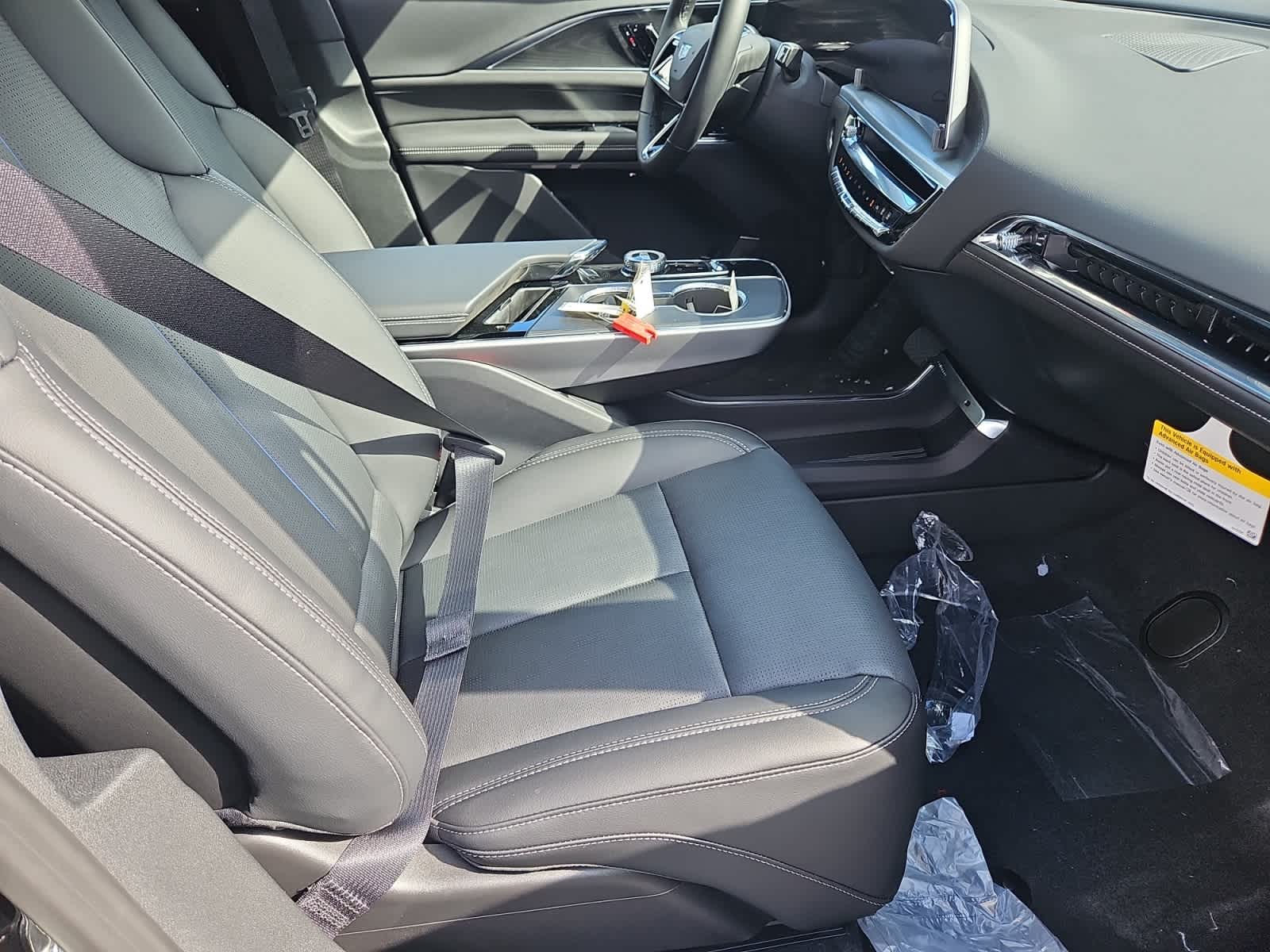 new 2025 Cadillac LYRIQ car, priced at $64,115
