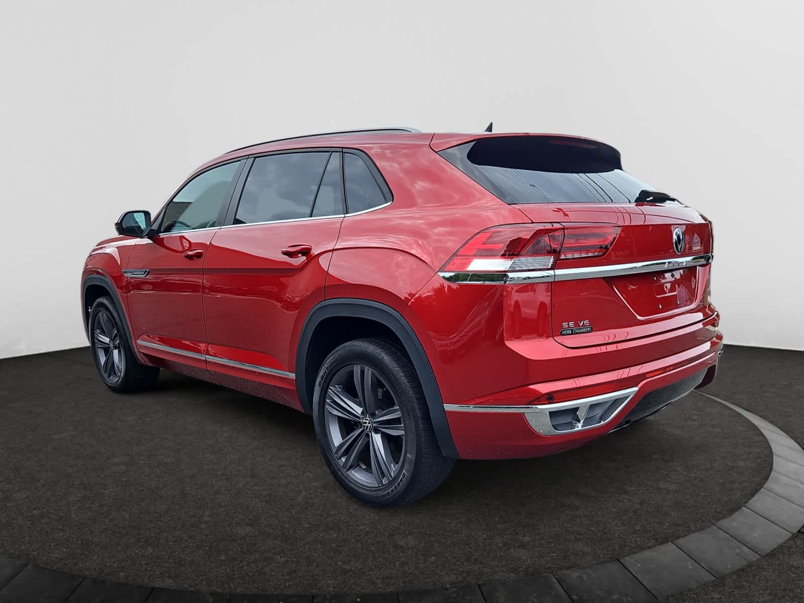 used 2021 Volkswagen Atlas Cross Sport car, priced at $27,798