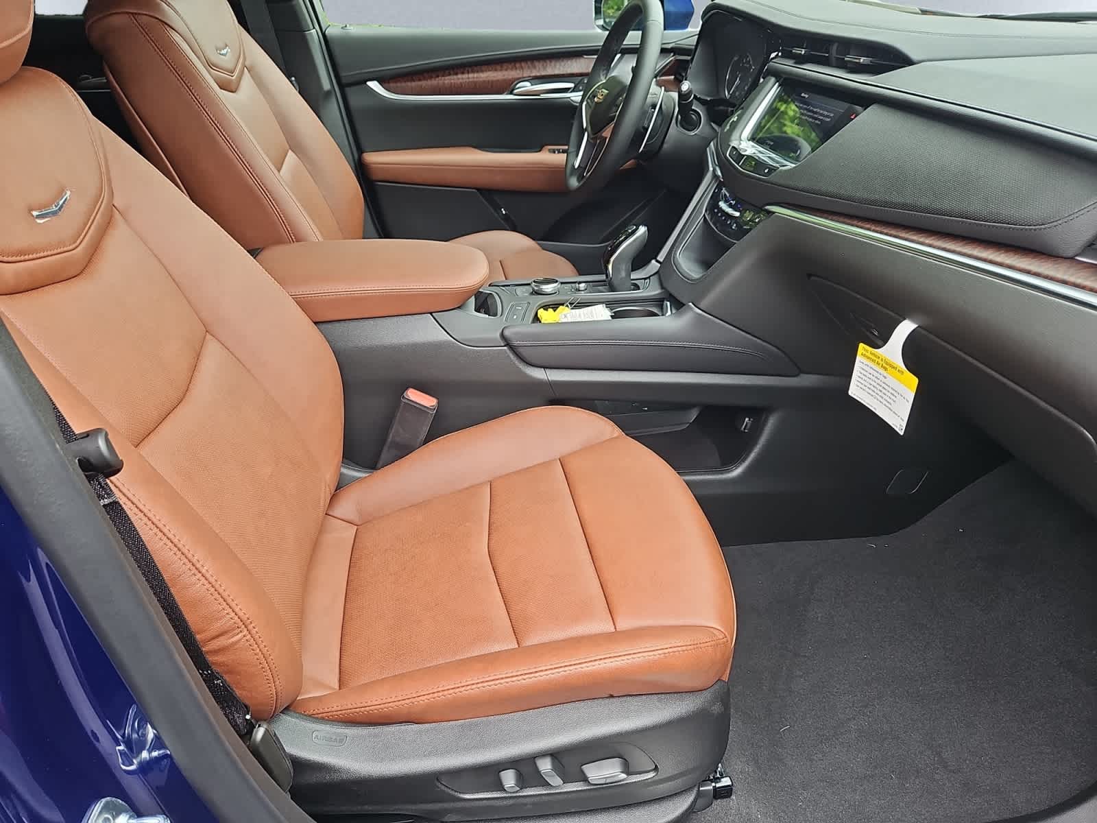 new 2025 Cadillac XT5 car, priced at $60,760