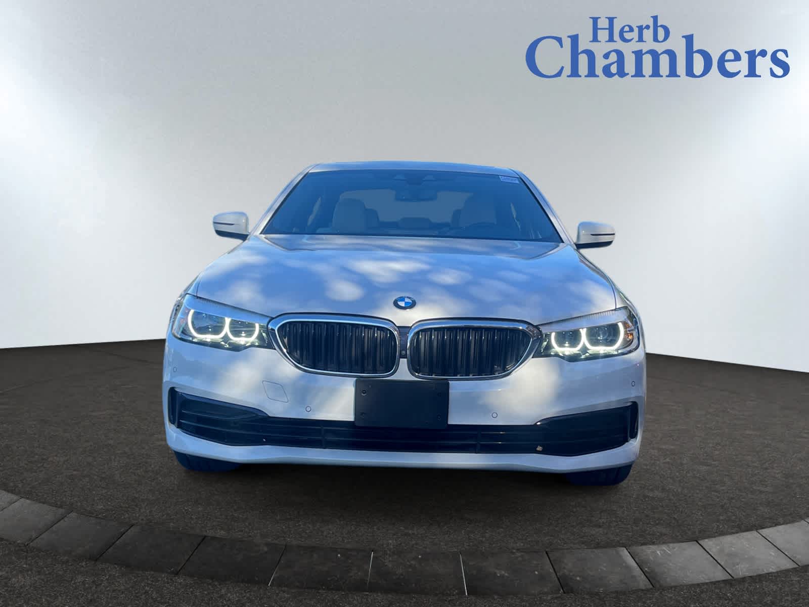 used 2020 BMW 5-Series car