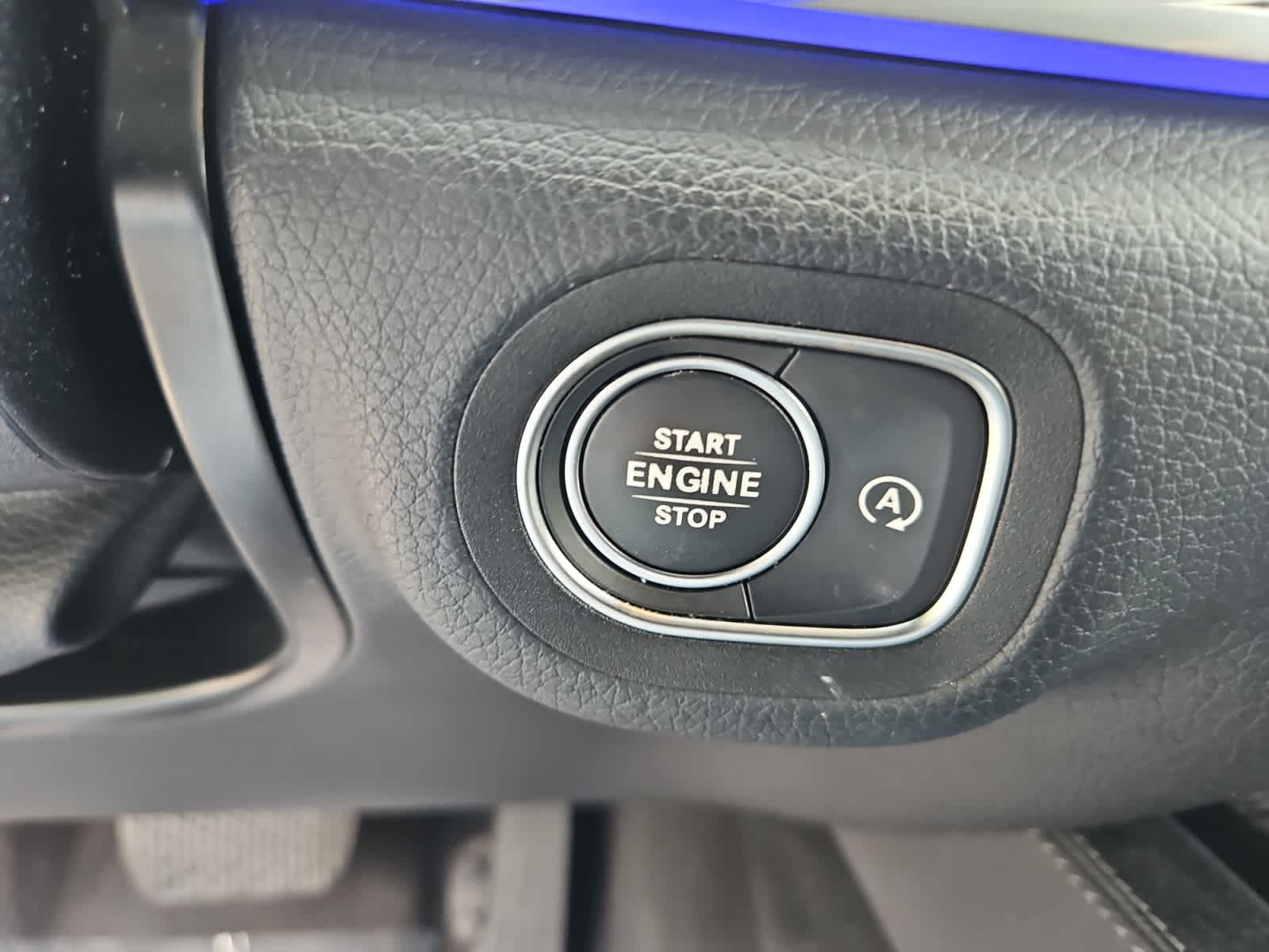 used 2022 Mercedes-Benz GLE car, priced at $48,998