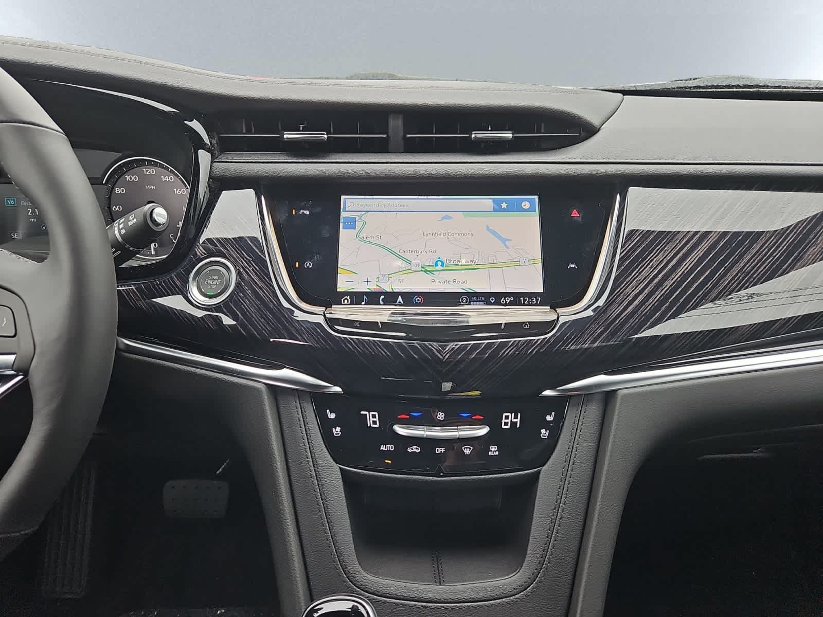 new 2025 Cadillac XT6 car, priced at $60,815