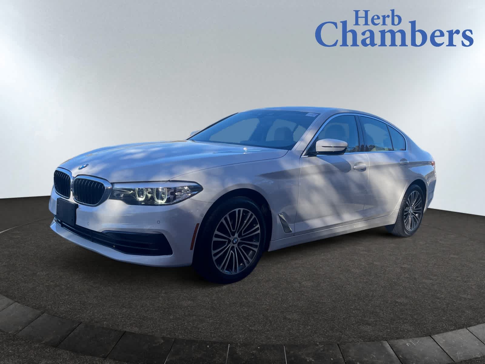 used 2020 BMW 5-Series car