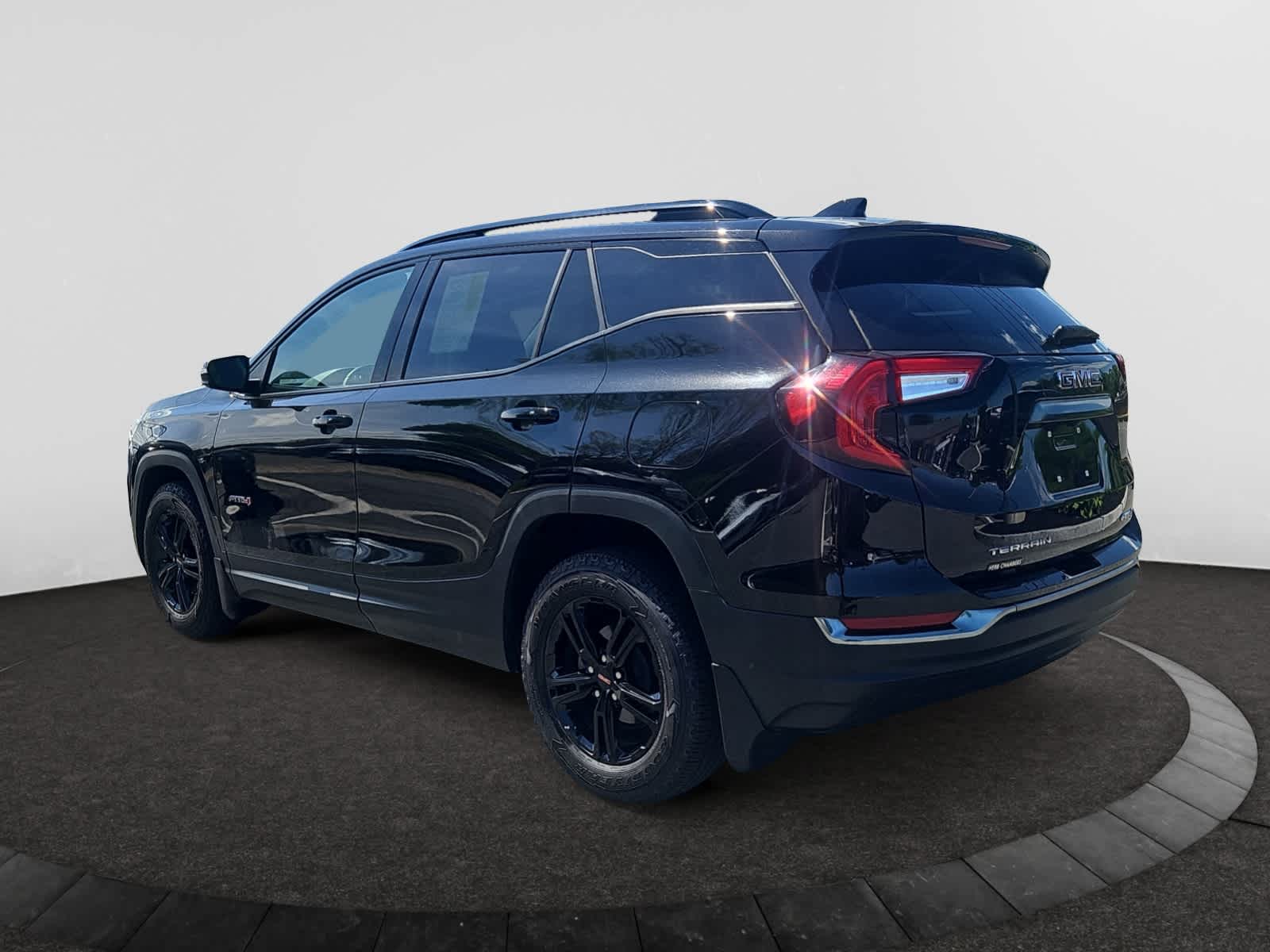 used 2023 GMC Terrain car, priced at $27,988