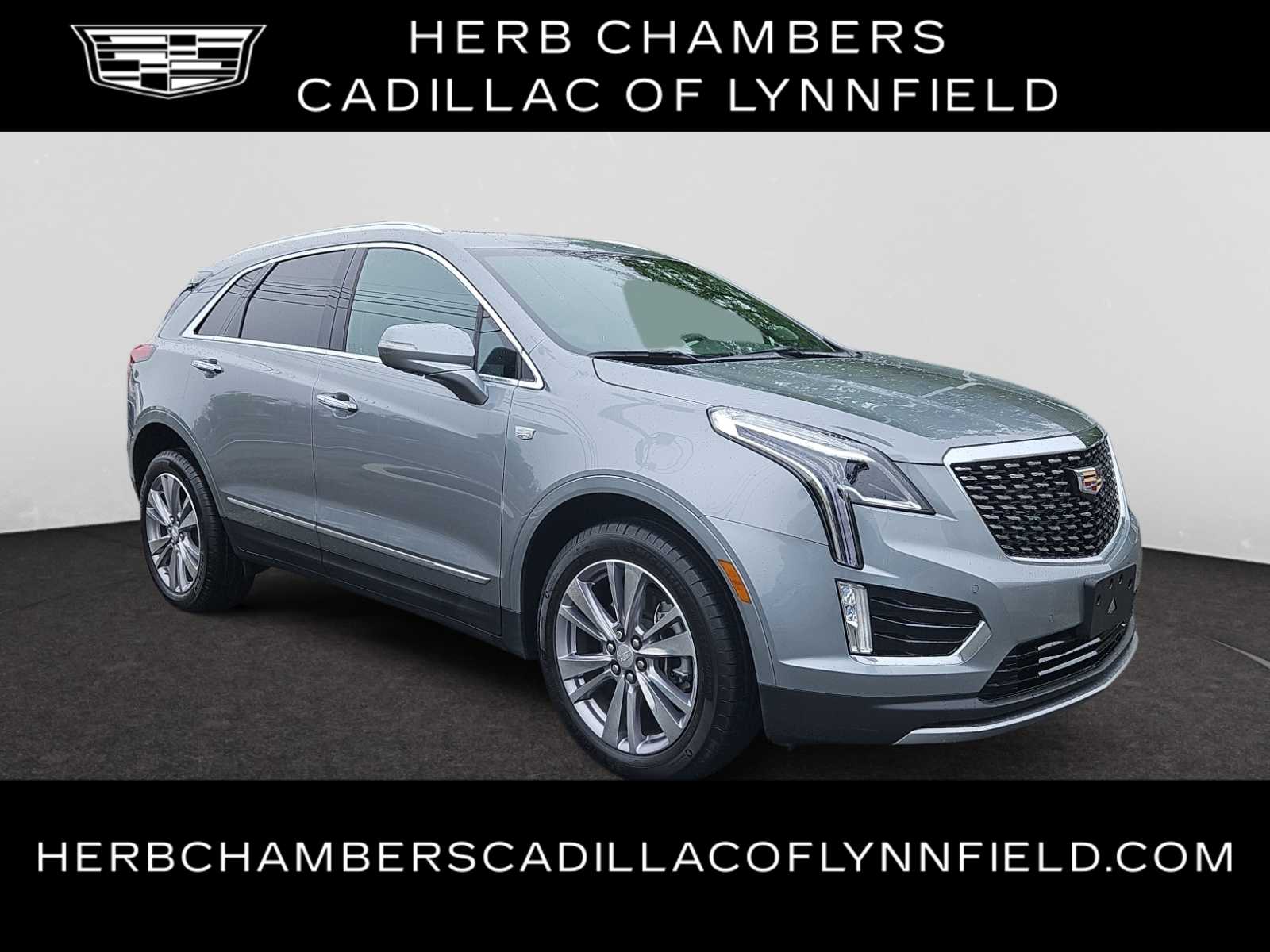 used 2024 Cadillac XT5 car, priced at $46,998