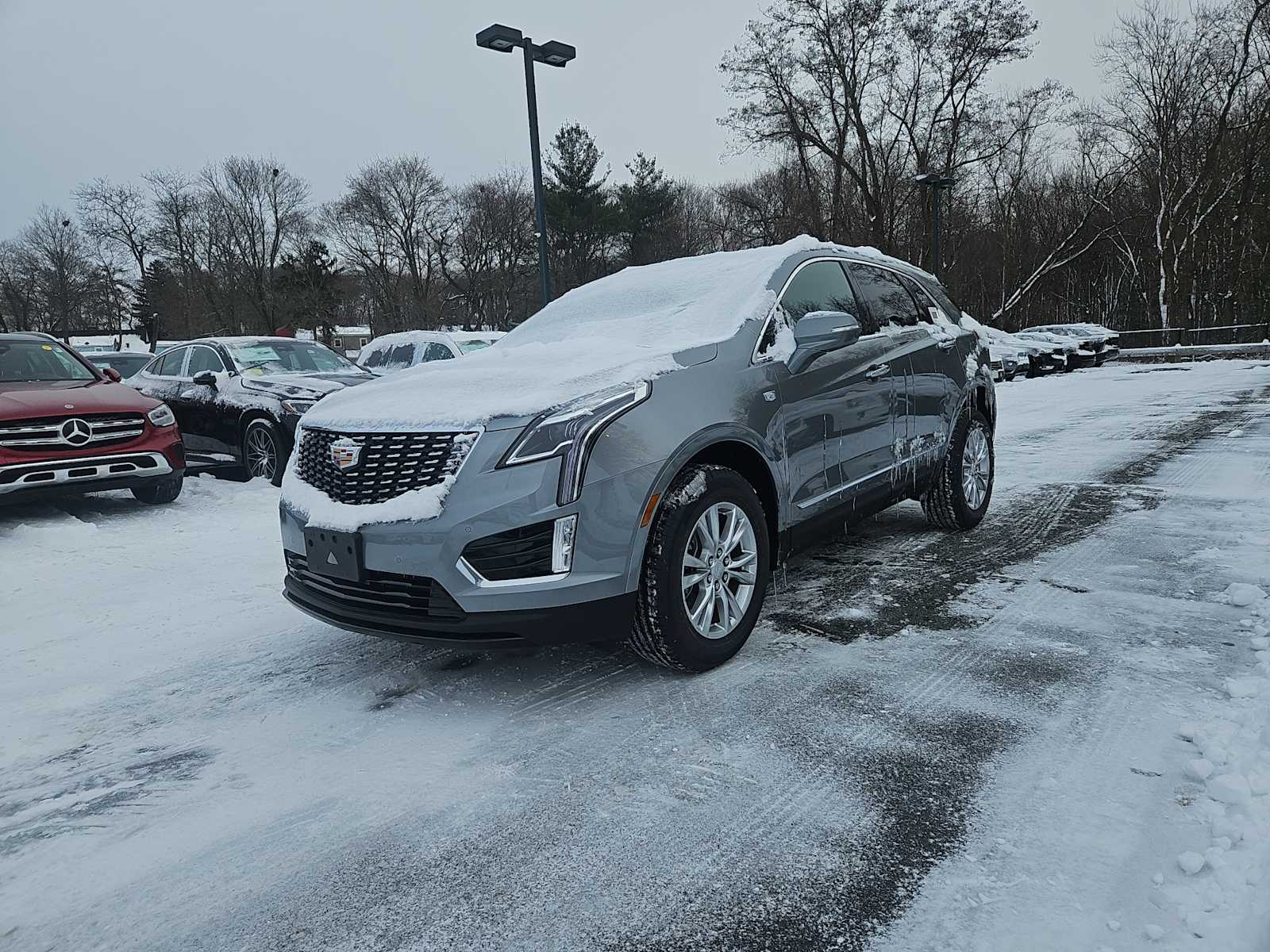 new 2025 Cadillac XT5 car, priced at $47,690