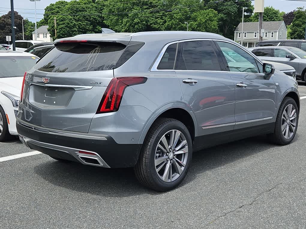 new 2024 Cadillac XT5 car, priced at $57,165