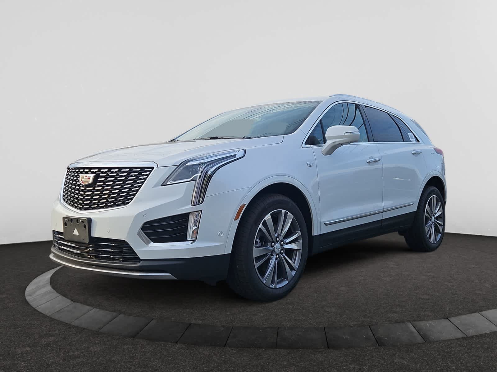 new 2024 Cadillac XT5 car, priced at $58,290